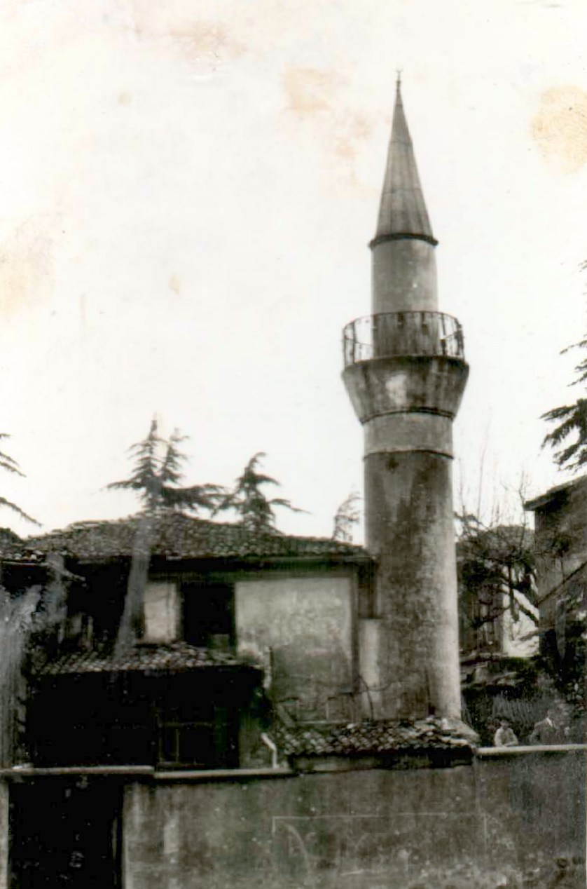 Kasap Demirhan Mescidi