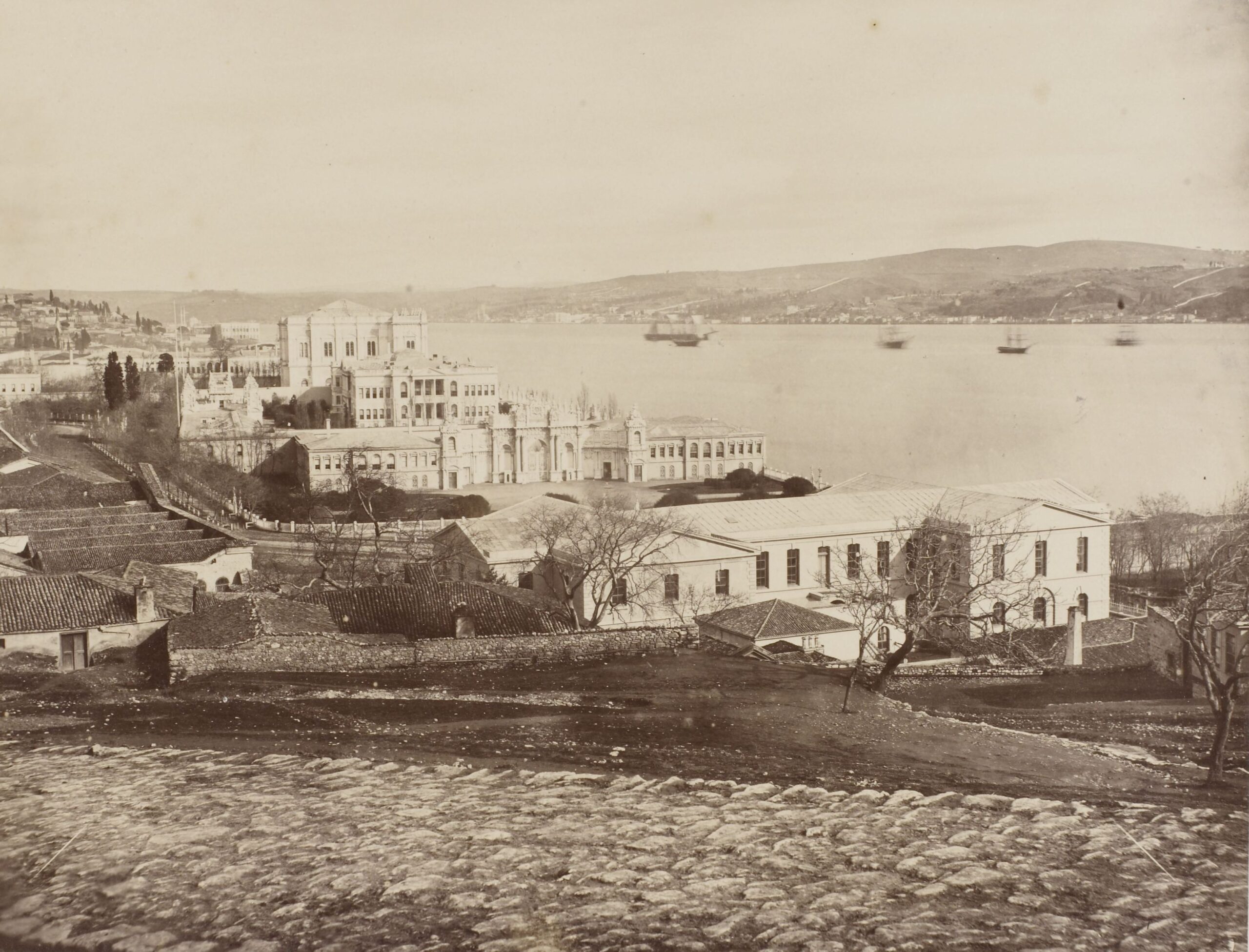 Dolmabahçe Sarayı ve Saray Tiyatrosu