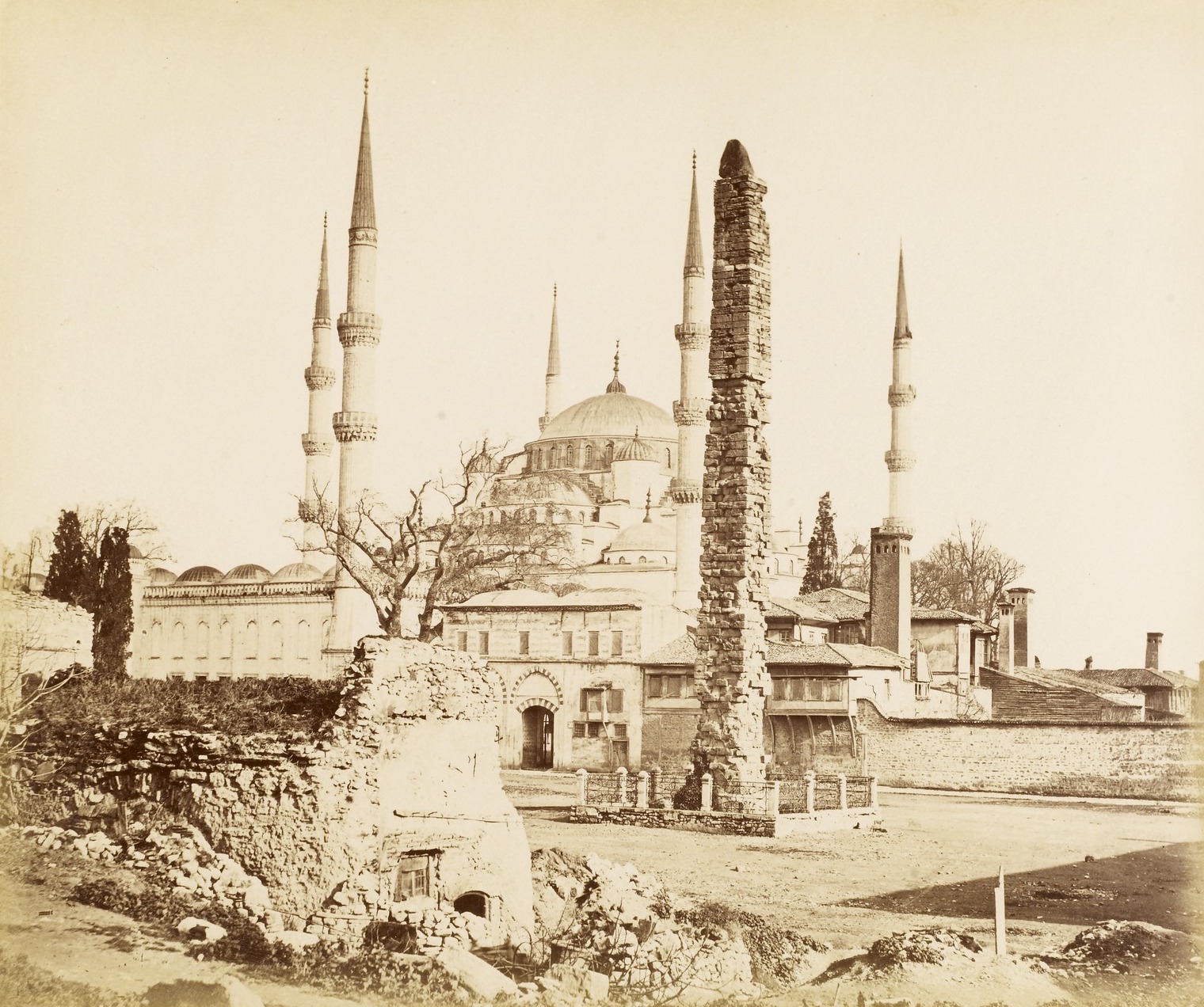 Örme Sütun ve Sultan Ahmet Camii