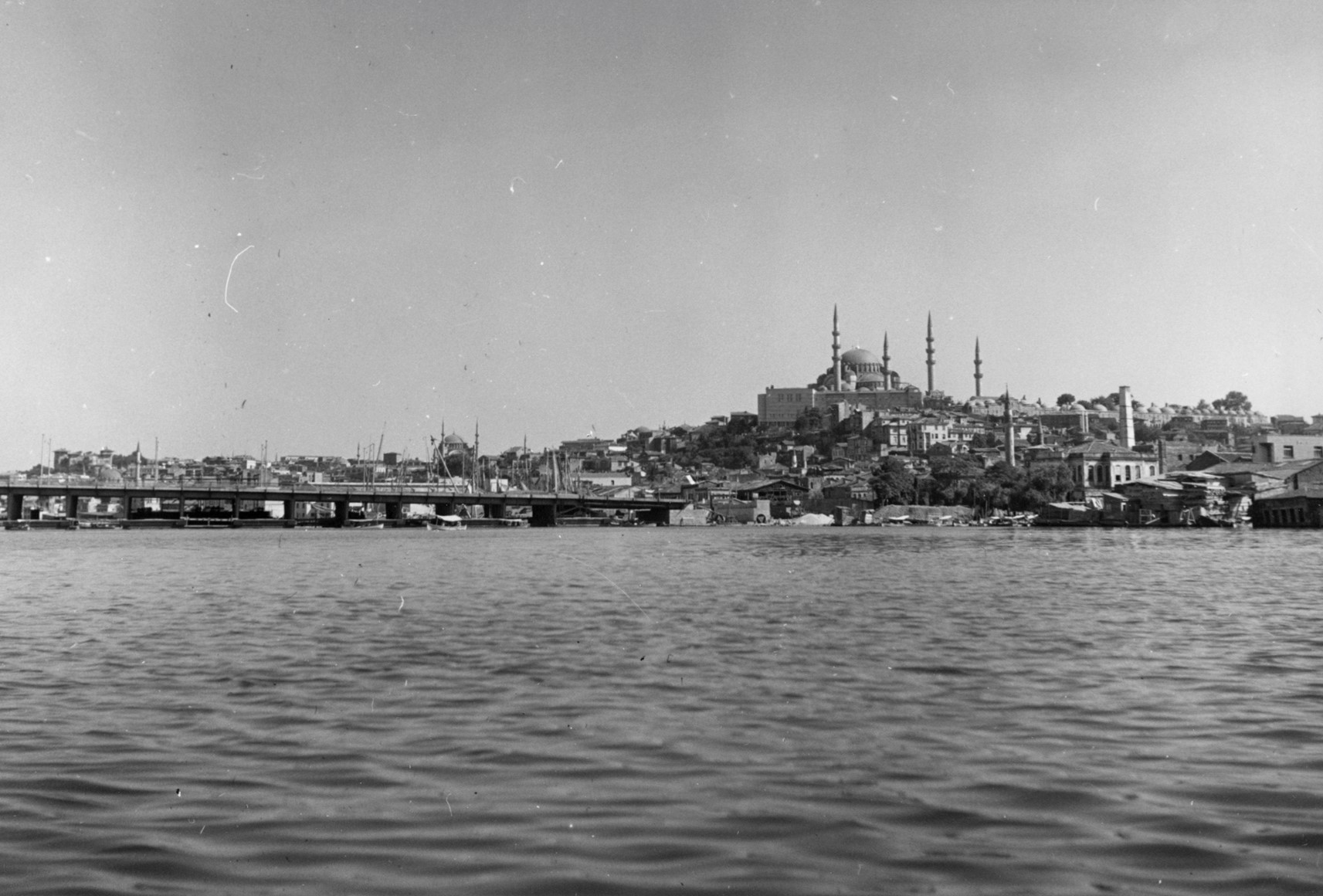 Haliç Atatürk Köprüsü ve Süleymaniye Camii’nin Görünümü