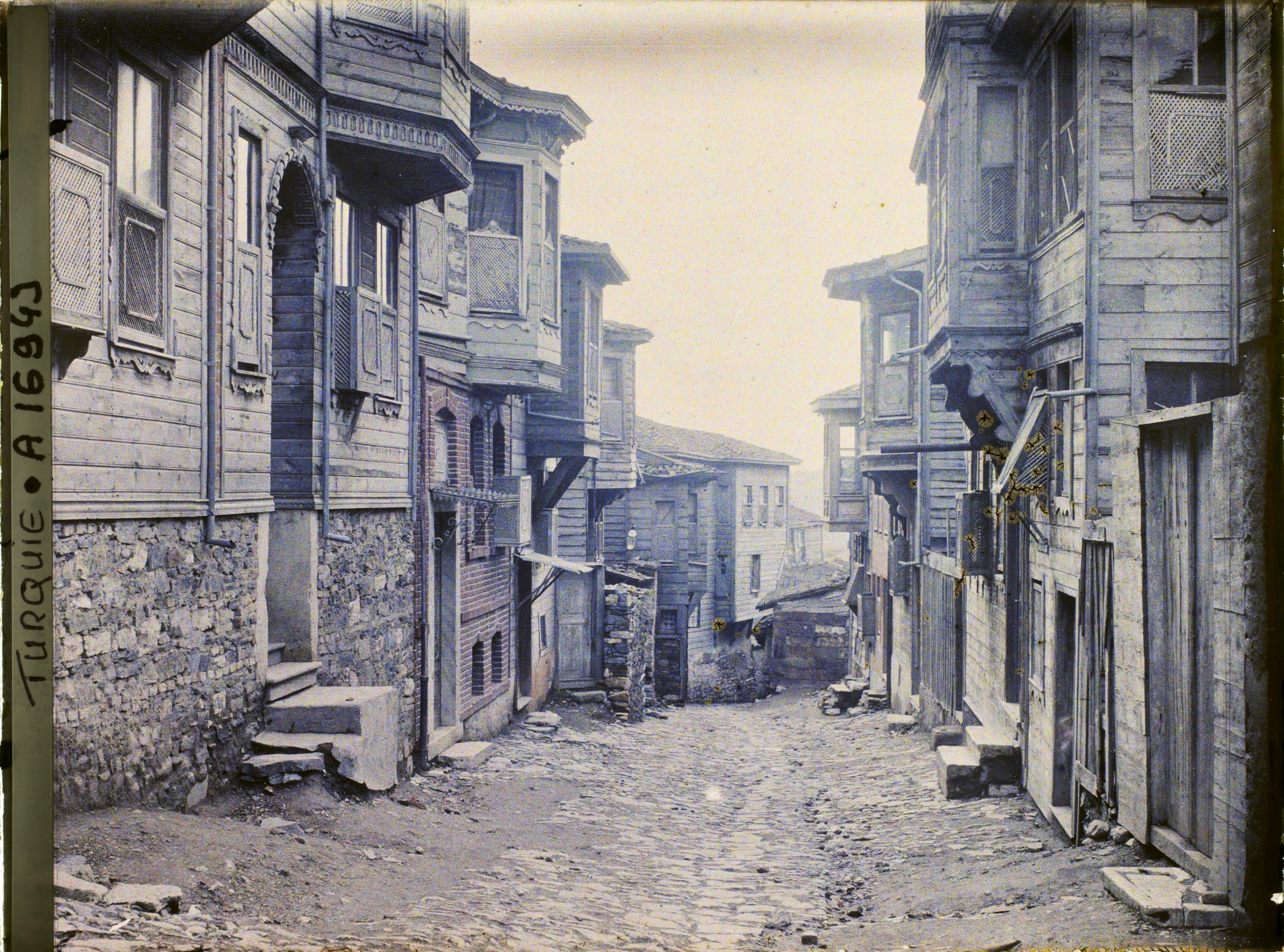 Kasımpaşa’da Bir Sokak