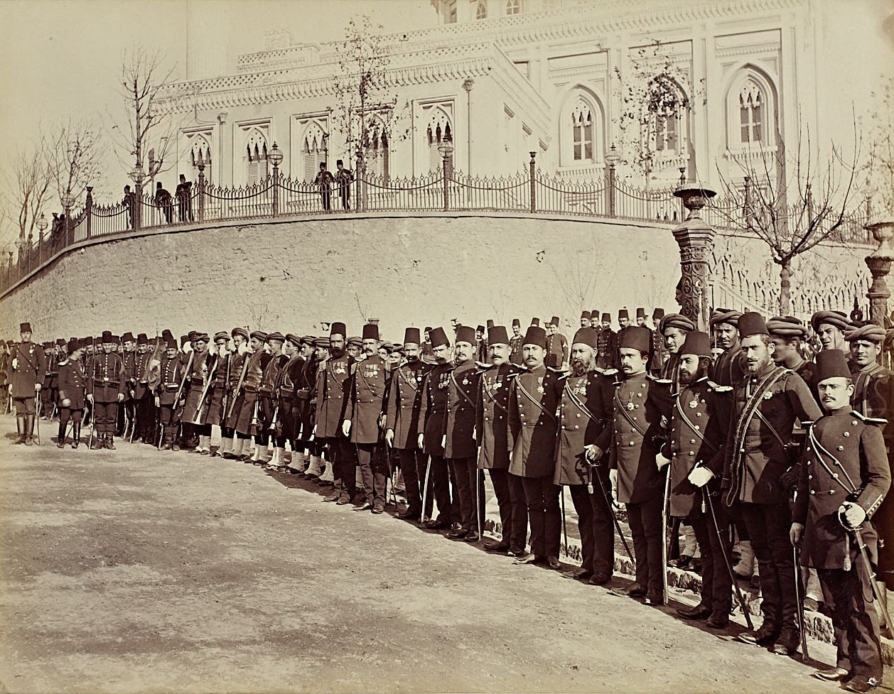 Alman İmparatoru II.Wilhelm’in 1898’de İstanbul’u ziyaretinde Yıldız Sarayı’nda icra oluna resm-i geçit