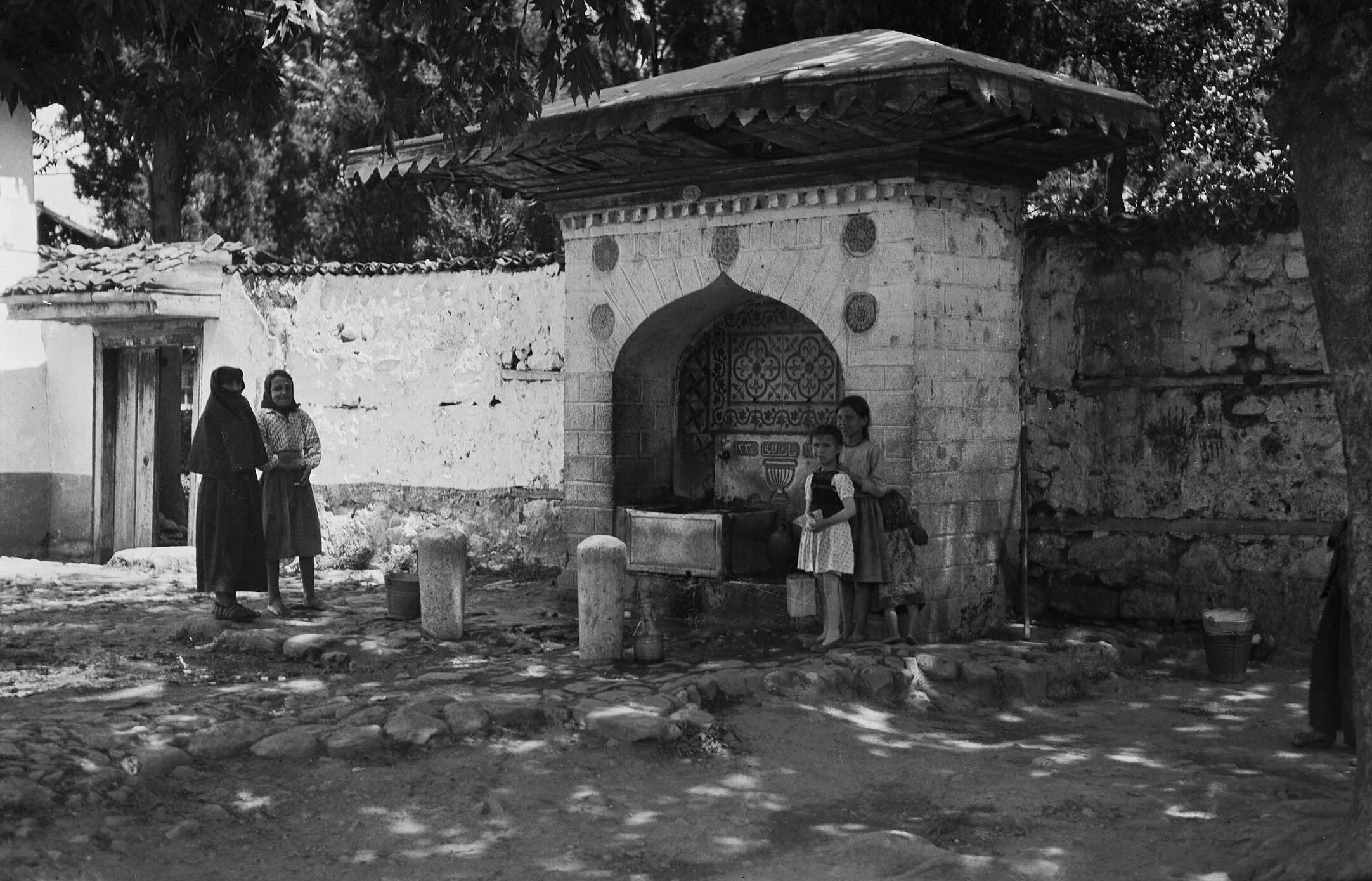 Kiremitçi Camii Yakınındaki Çeşme
