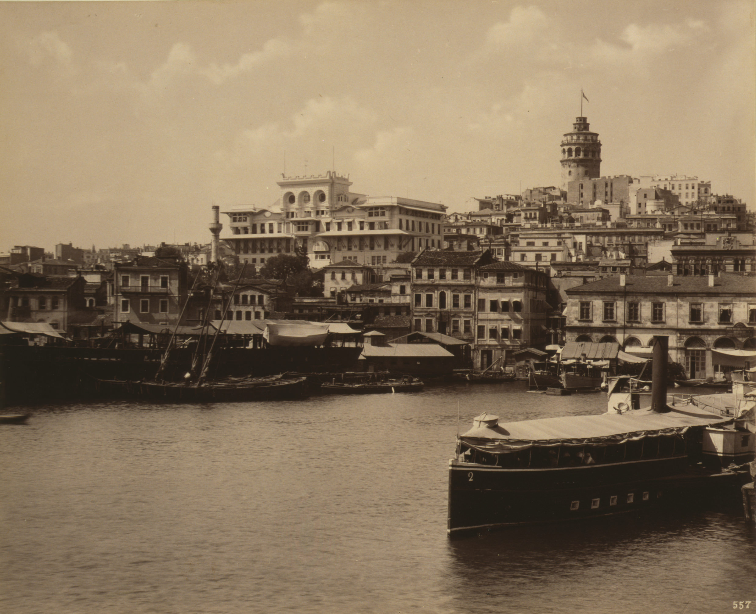 Perşembepazarı ve Galata Kulesi