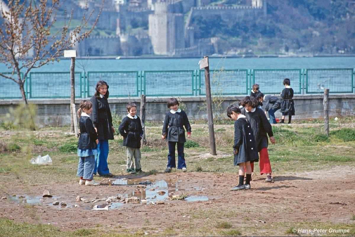 Küçüksu; Özel Eğitime Muhtaç Çocuklar Okulu Bahçesi