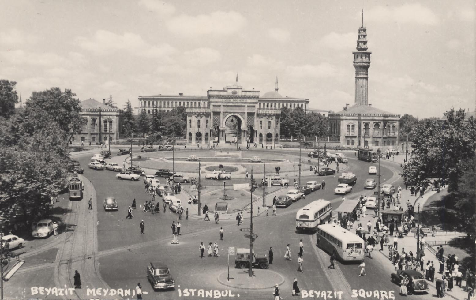 Beyazıt Meydanı