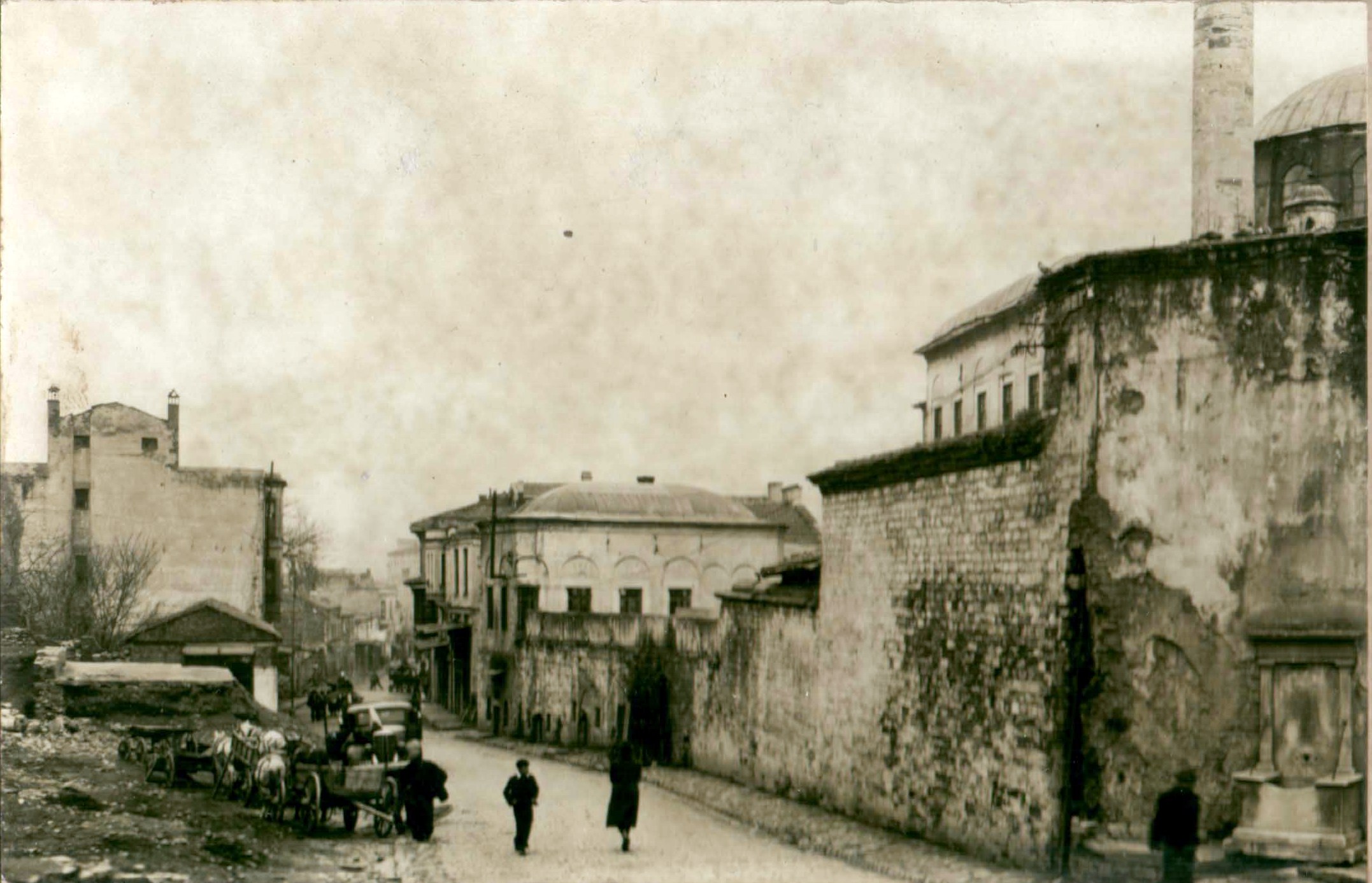 Bulvar Açılmadan Önce Şebsafa Kadın Camii