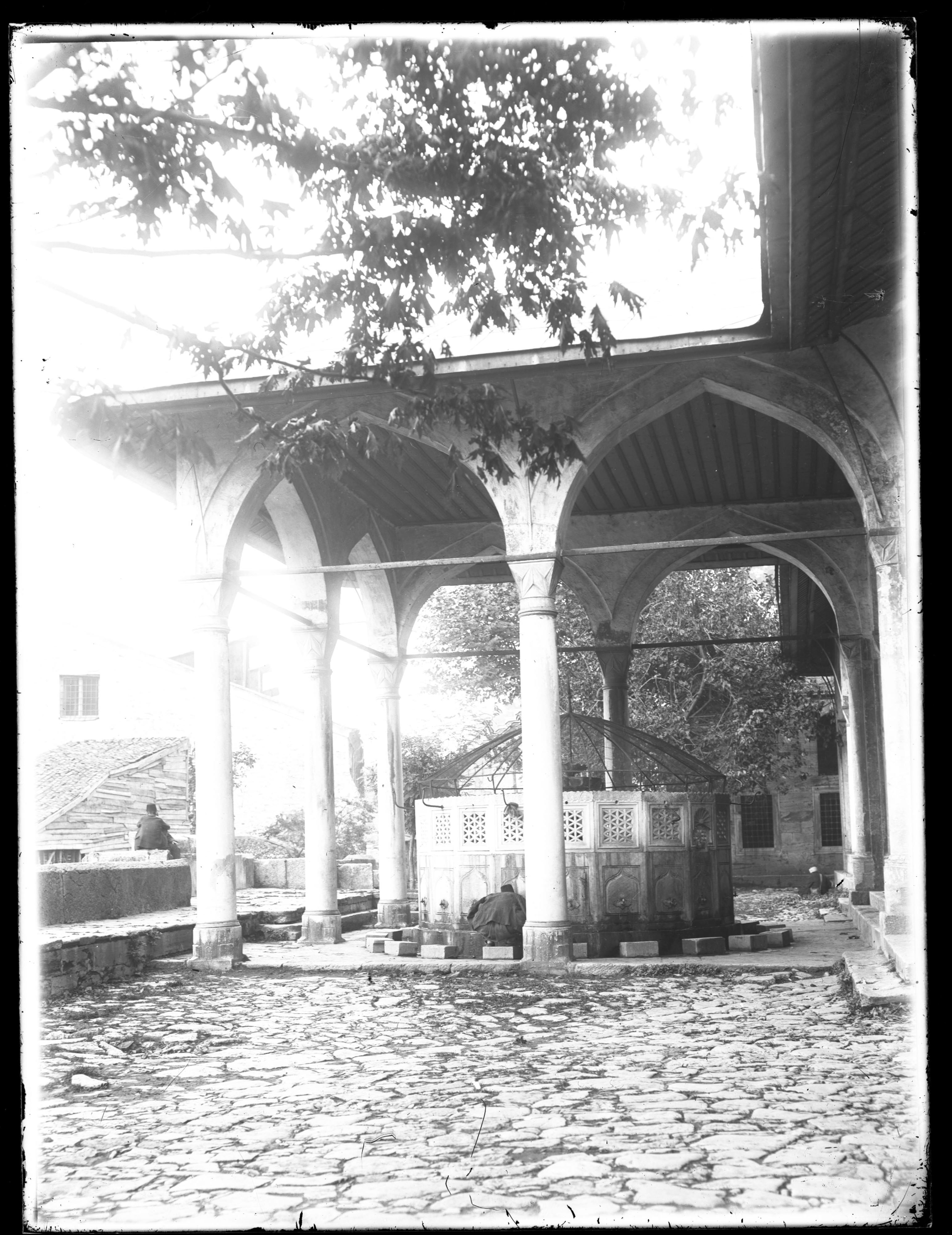 Mihrimah Sultan Camii Şadırvanı