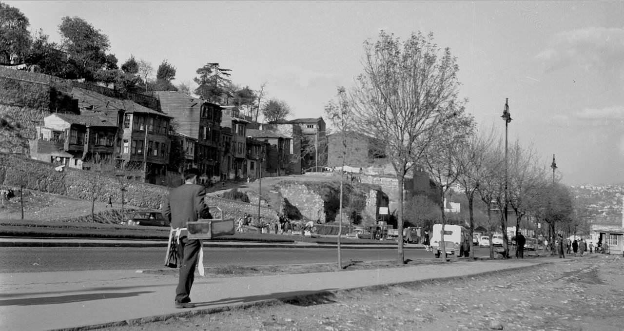 Atatürk Boulevard and Zeyrek