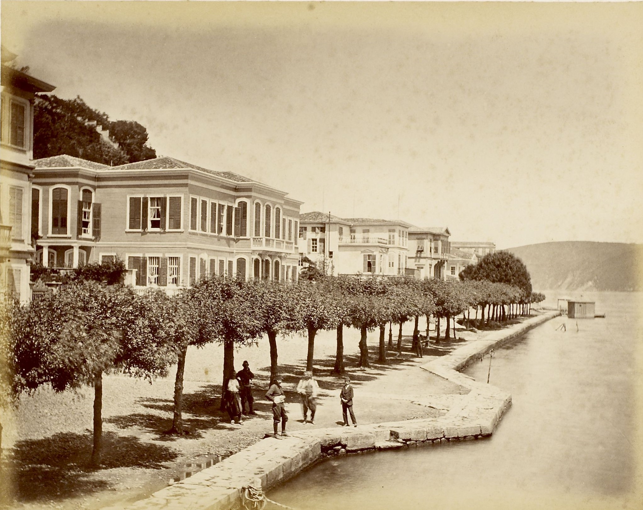 Büyükdere Piyasa Caddesi