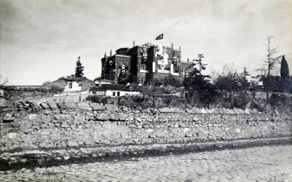 Zühtü Paşa Konağı