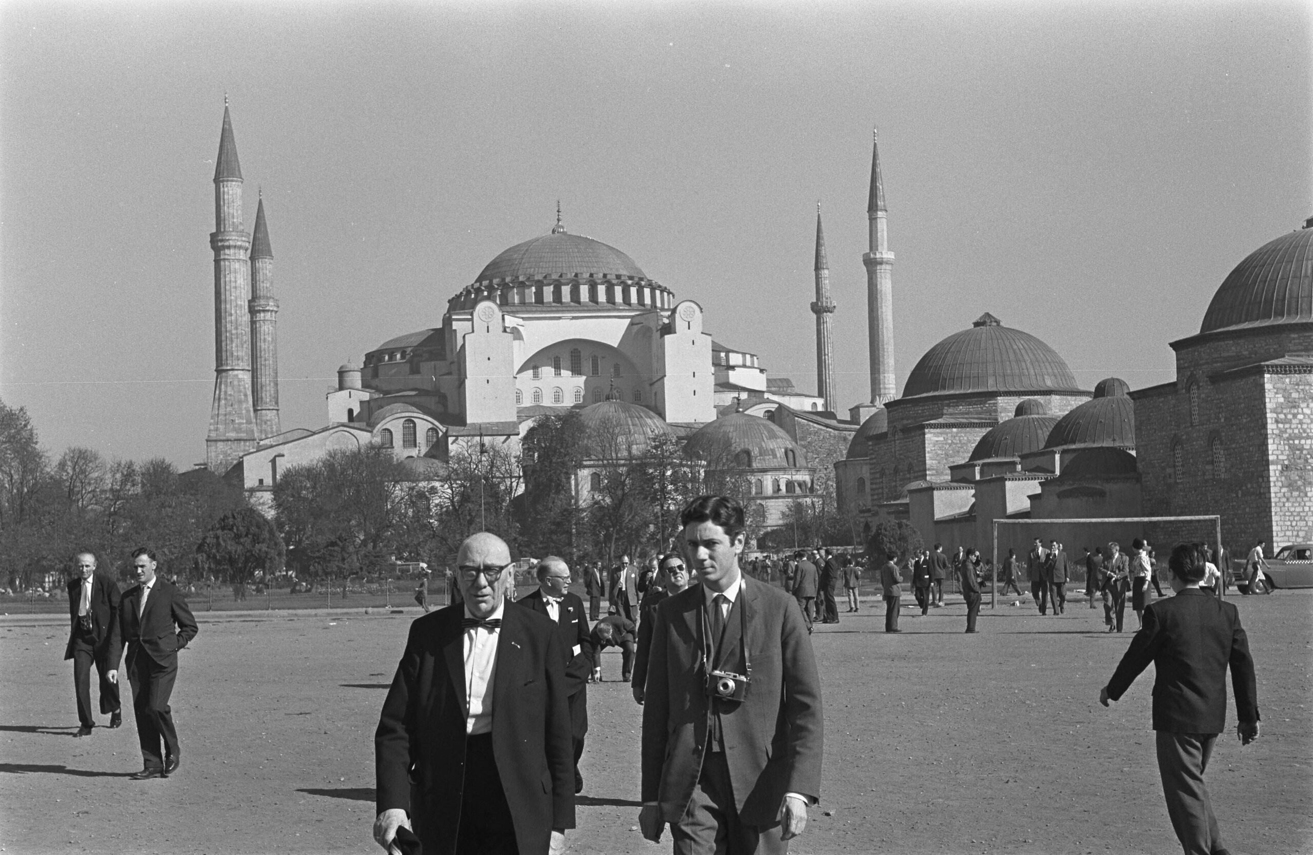Ayasofya ve Haseki Hürrem Sultan Hamamı