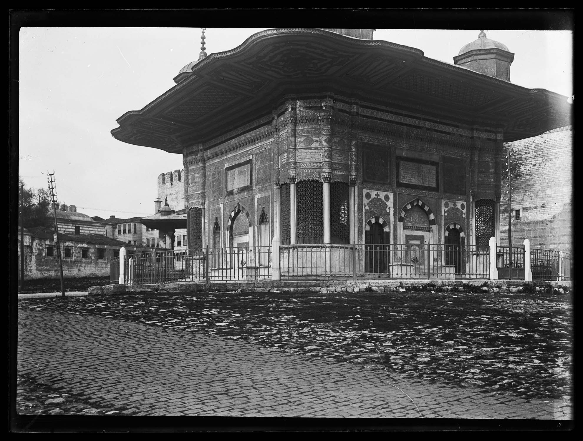 III. Ahmet Sebili ve Çeşmesi
