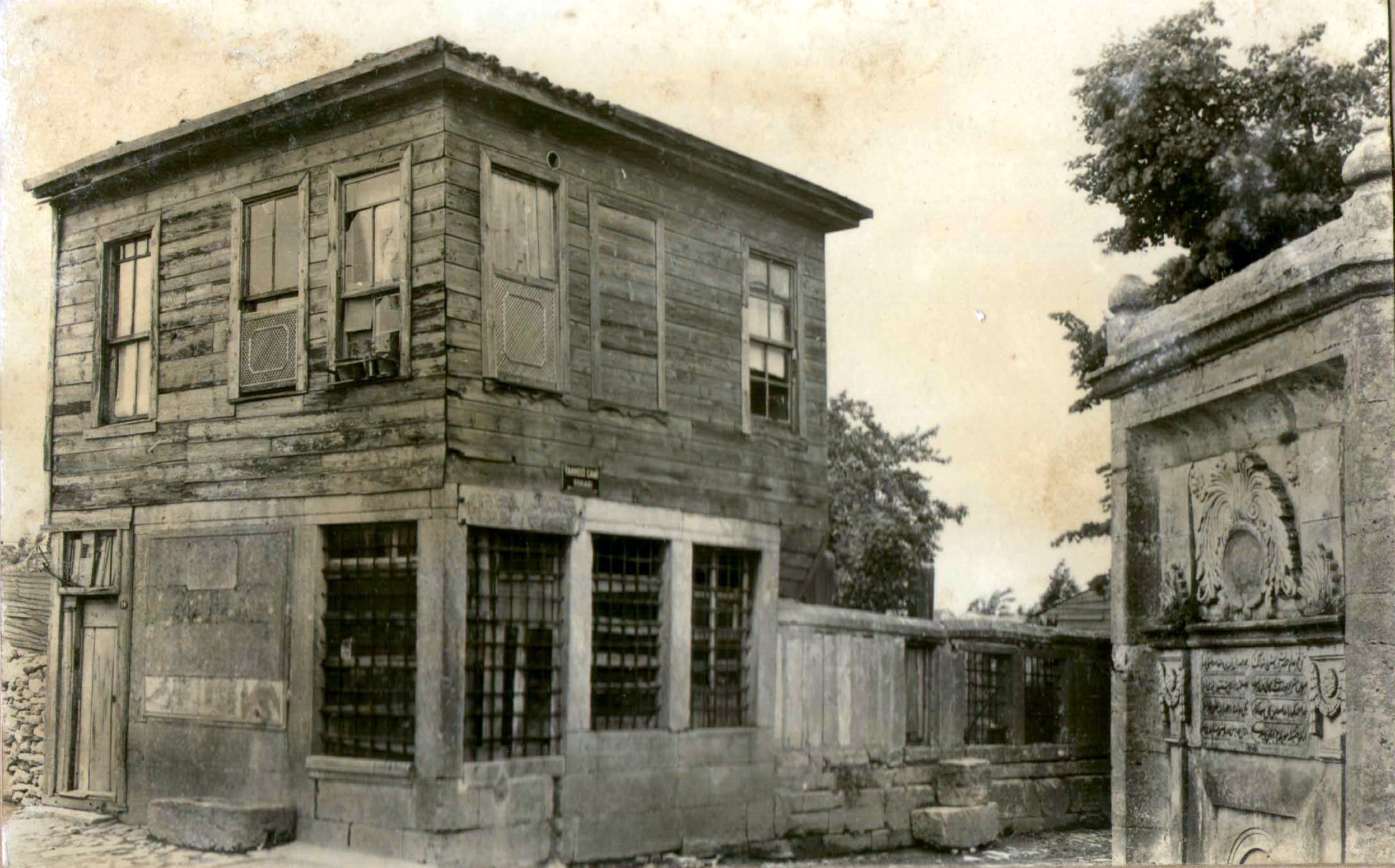 Derviş Paşa Çeşmesi