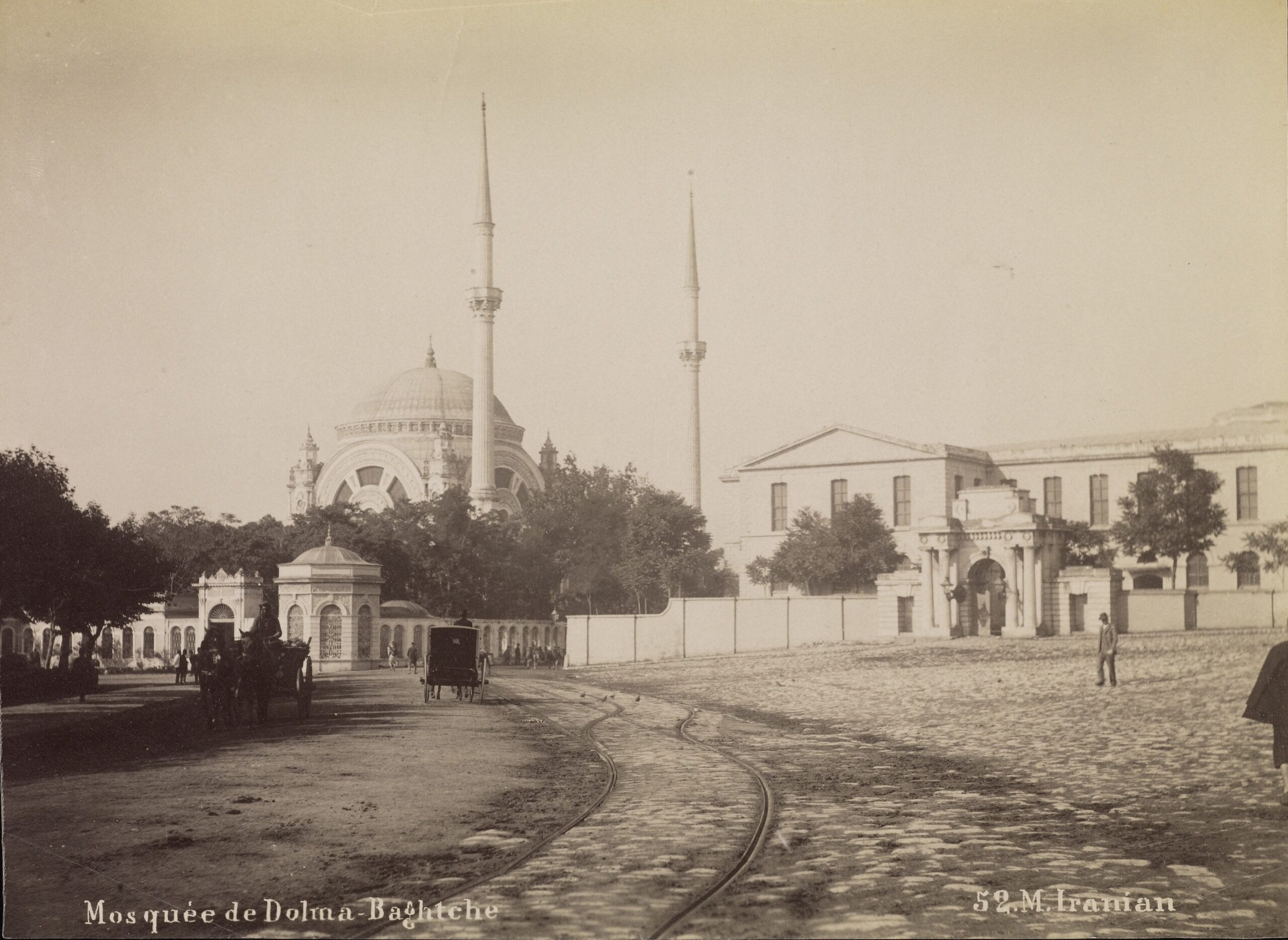 Dolmabahçe Camii