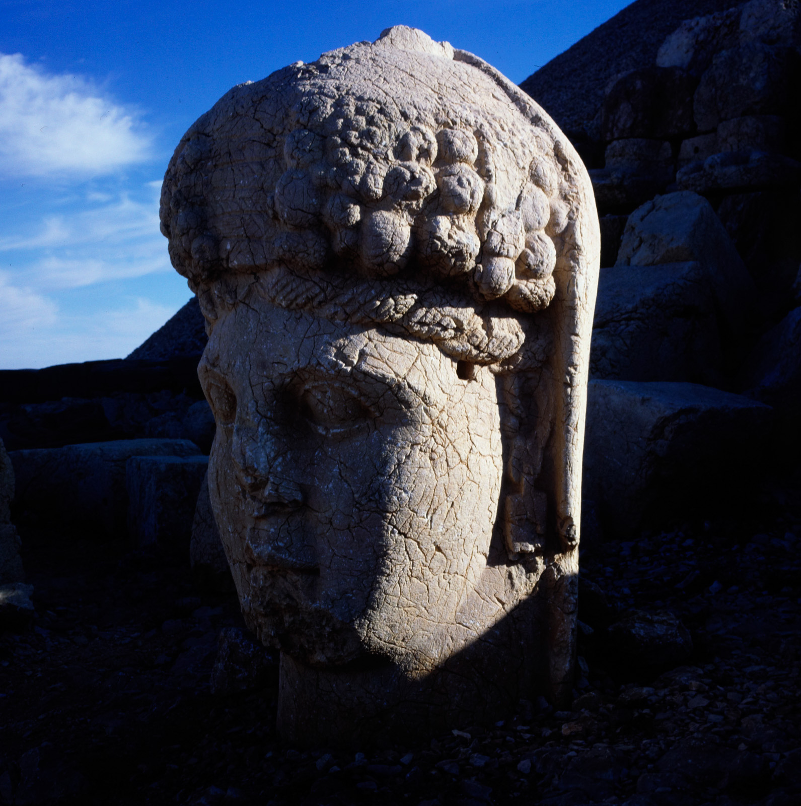 Nemrut Dağı- Fortuna (Kommagene Tanrıçası)