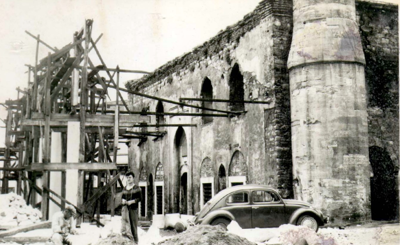 Çandarlızade Atik İbrahim Paşa Camii
