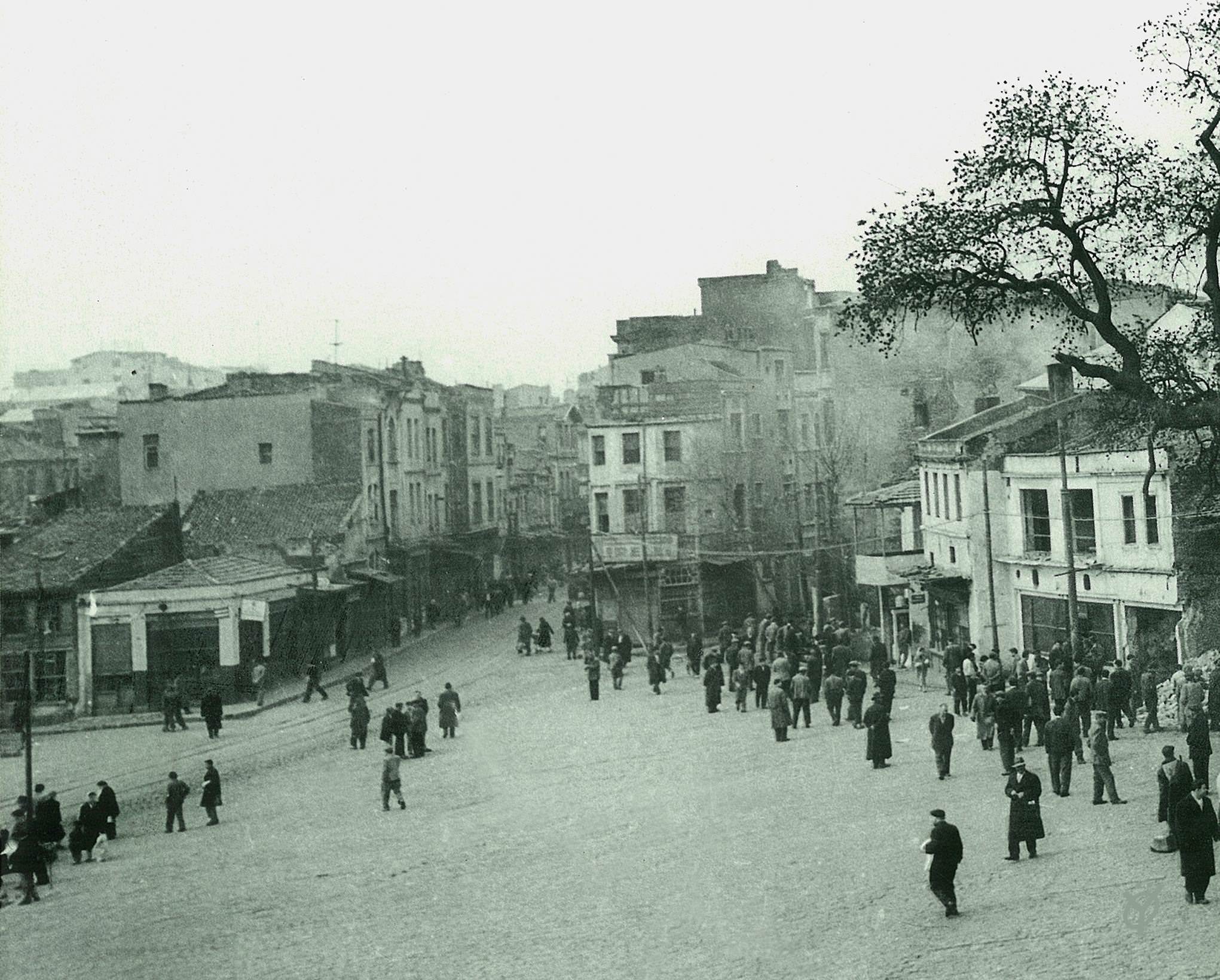 Tophane Meydanı