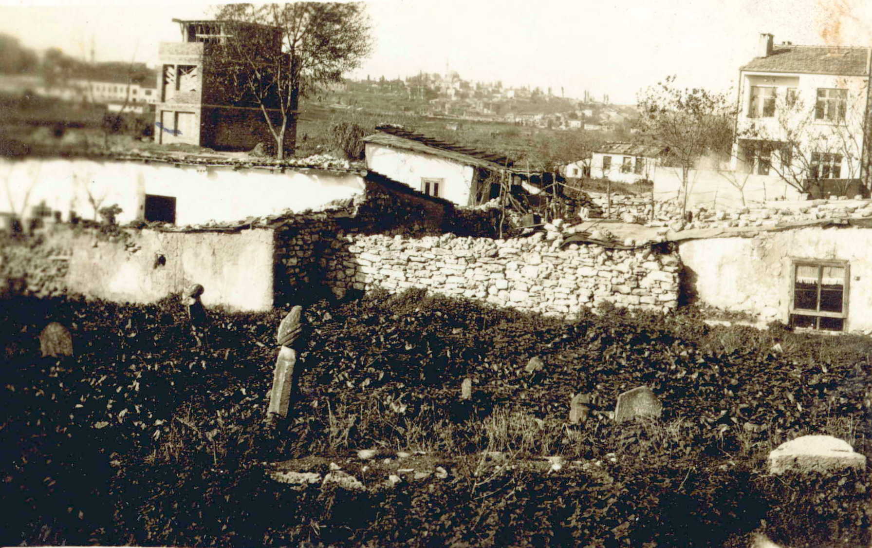 Parmakkapı Kadı Asker Mehmet Efendi Camii