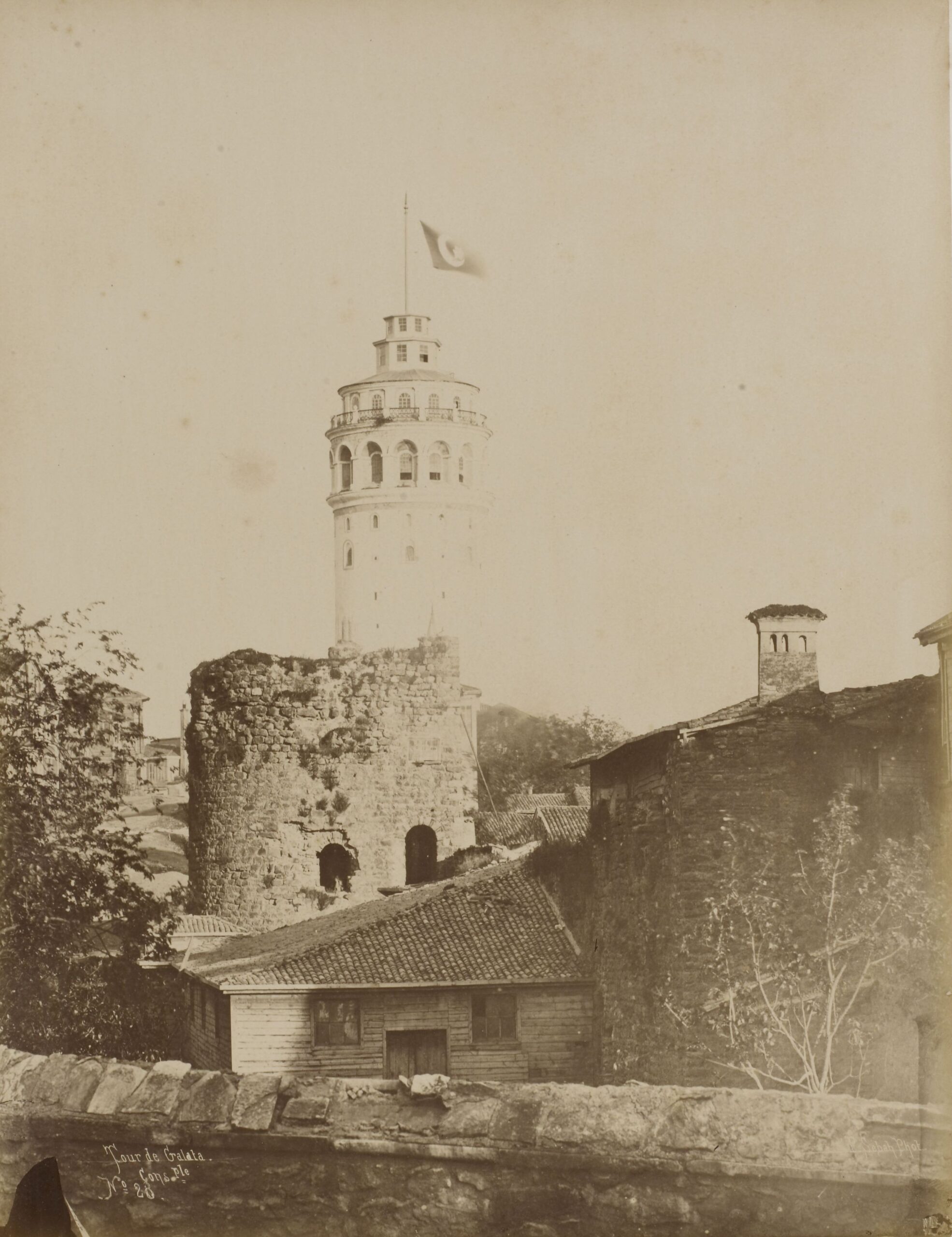 Galata Kulesi ve Galata Surları