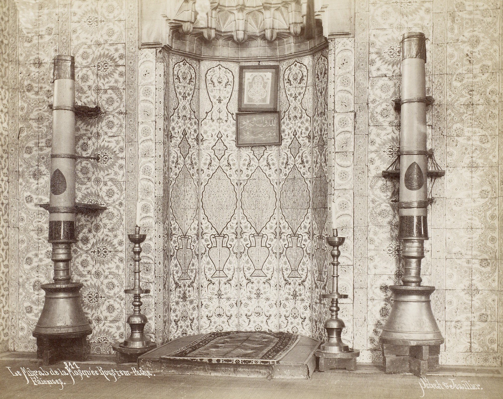 Rüstem Paşa Camii Mihrabı