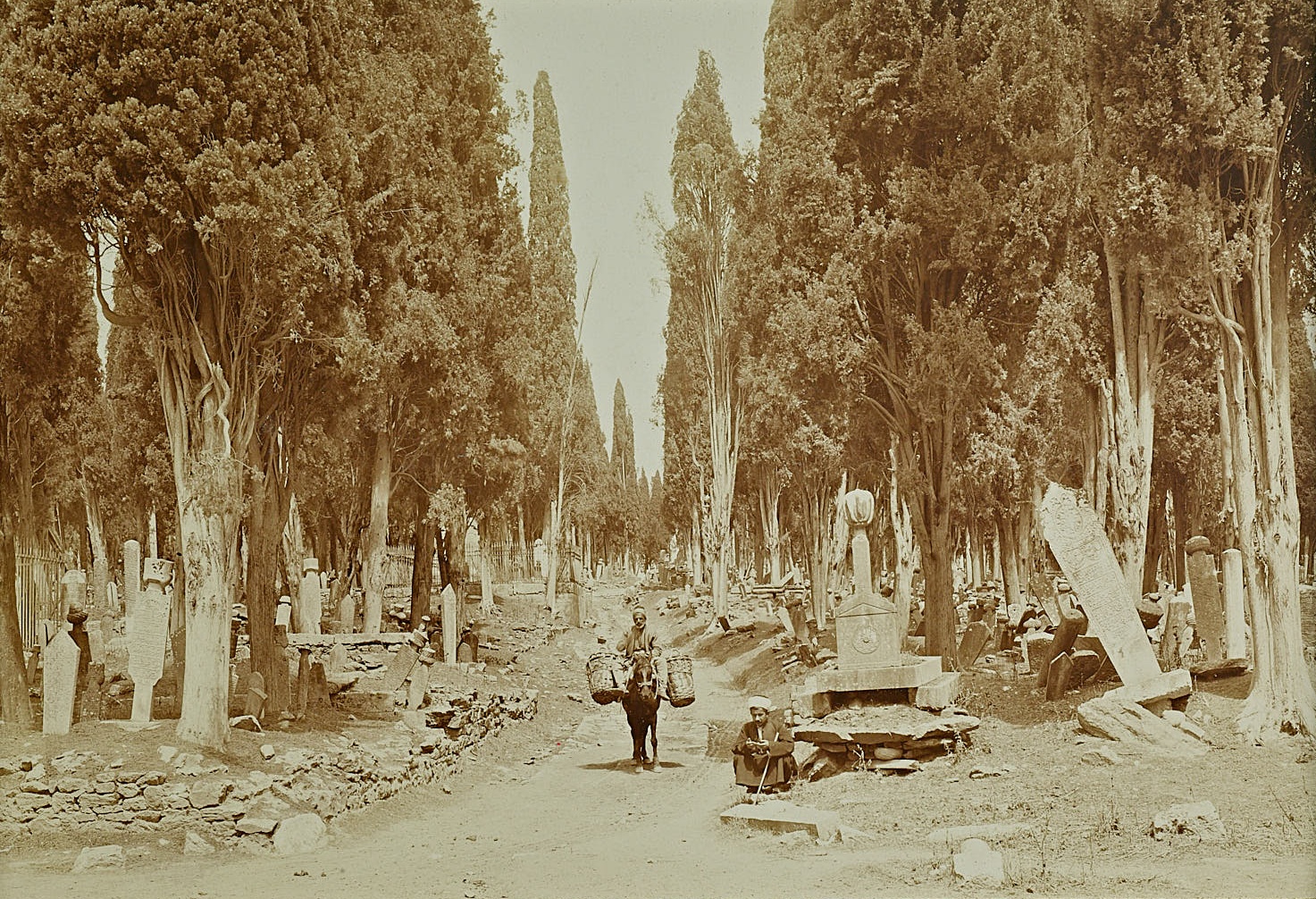 Karacaahmet Mezarlığı