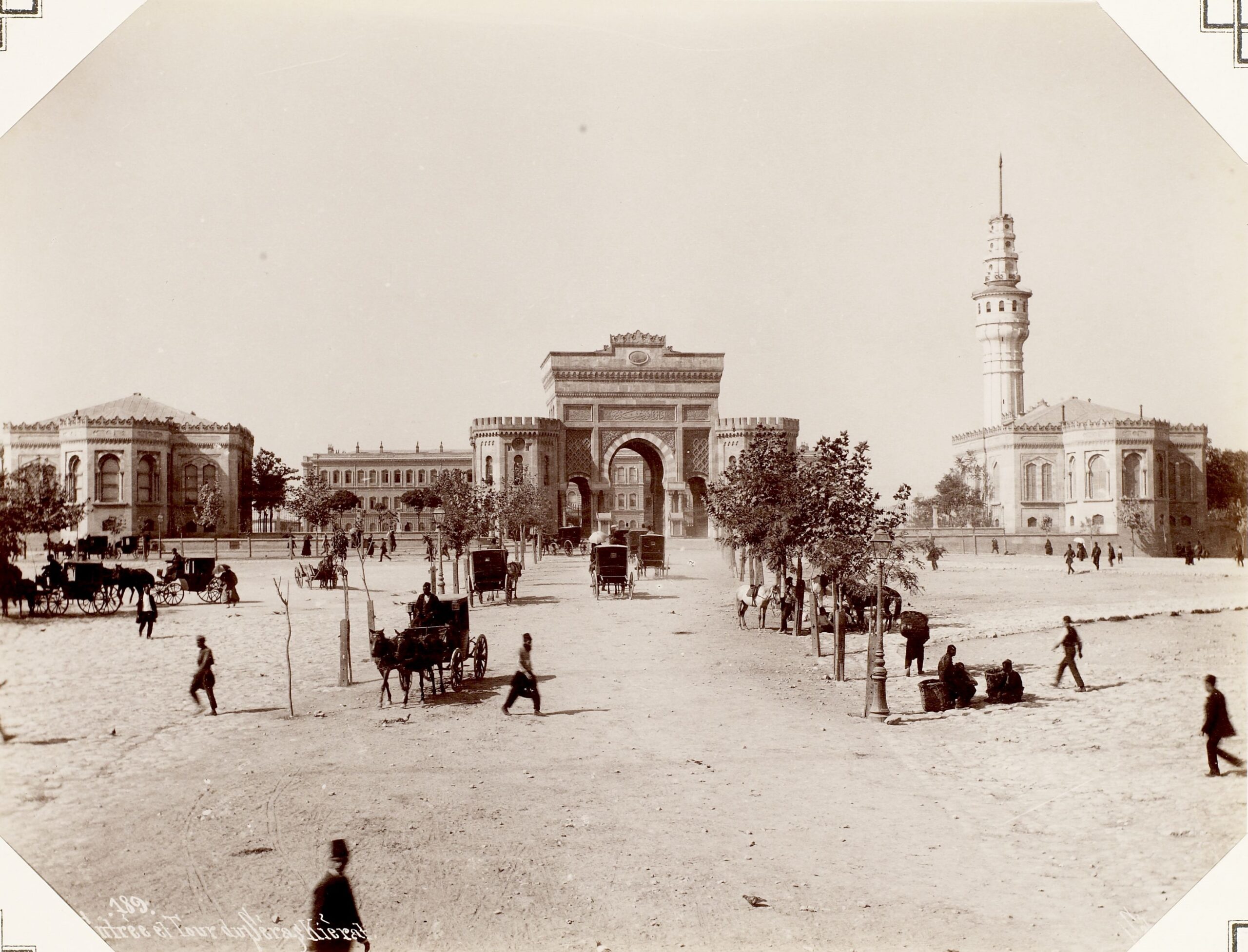 Beyazıt Meydanı