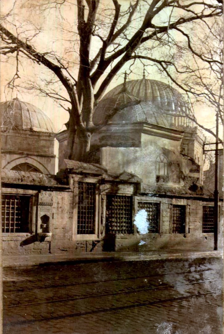 Şeyhülislam Bostanzade Mehmet Türbesi