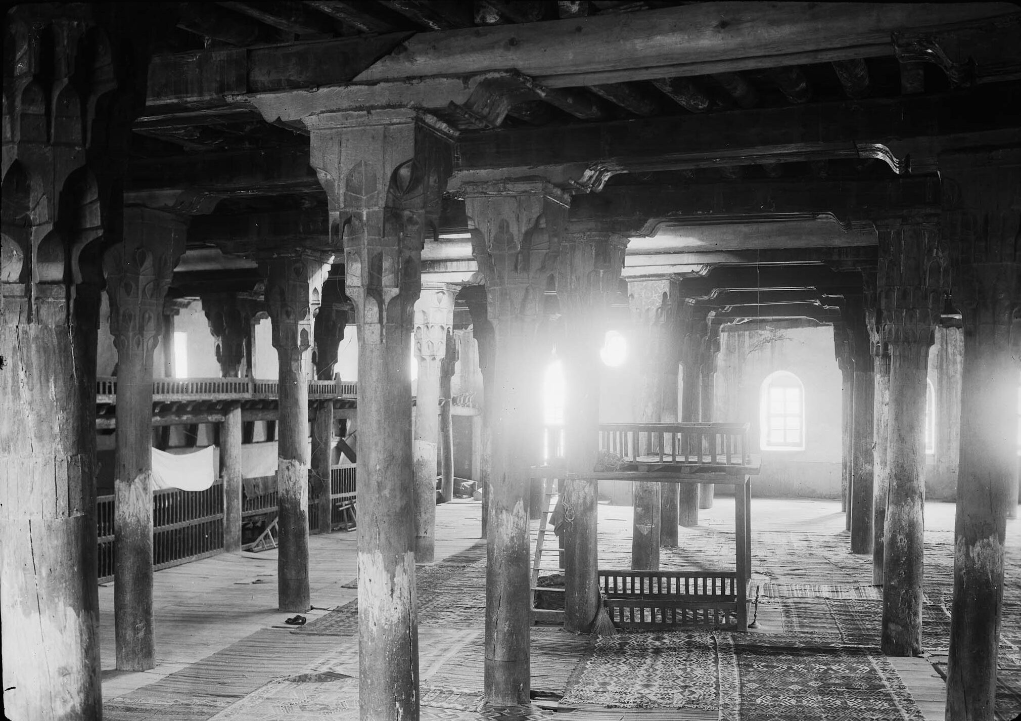 Afyonkarahisar Ulu Cami İçinin Görünümü