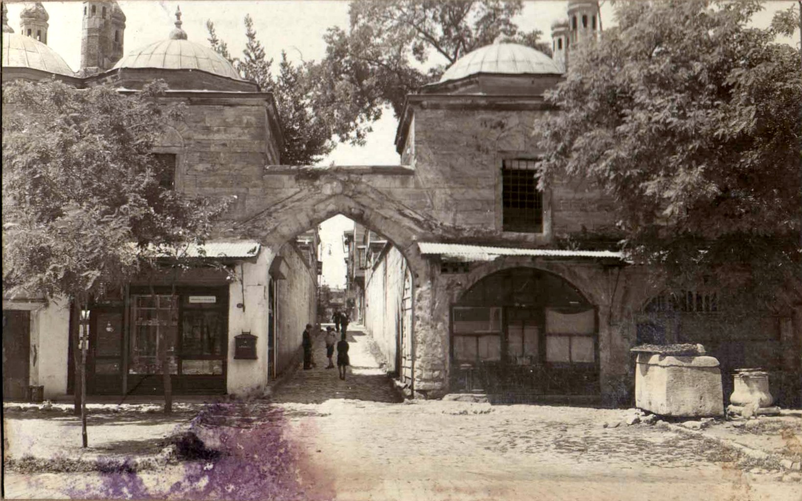 Tiryaki Bazaar