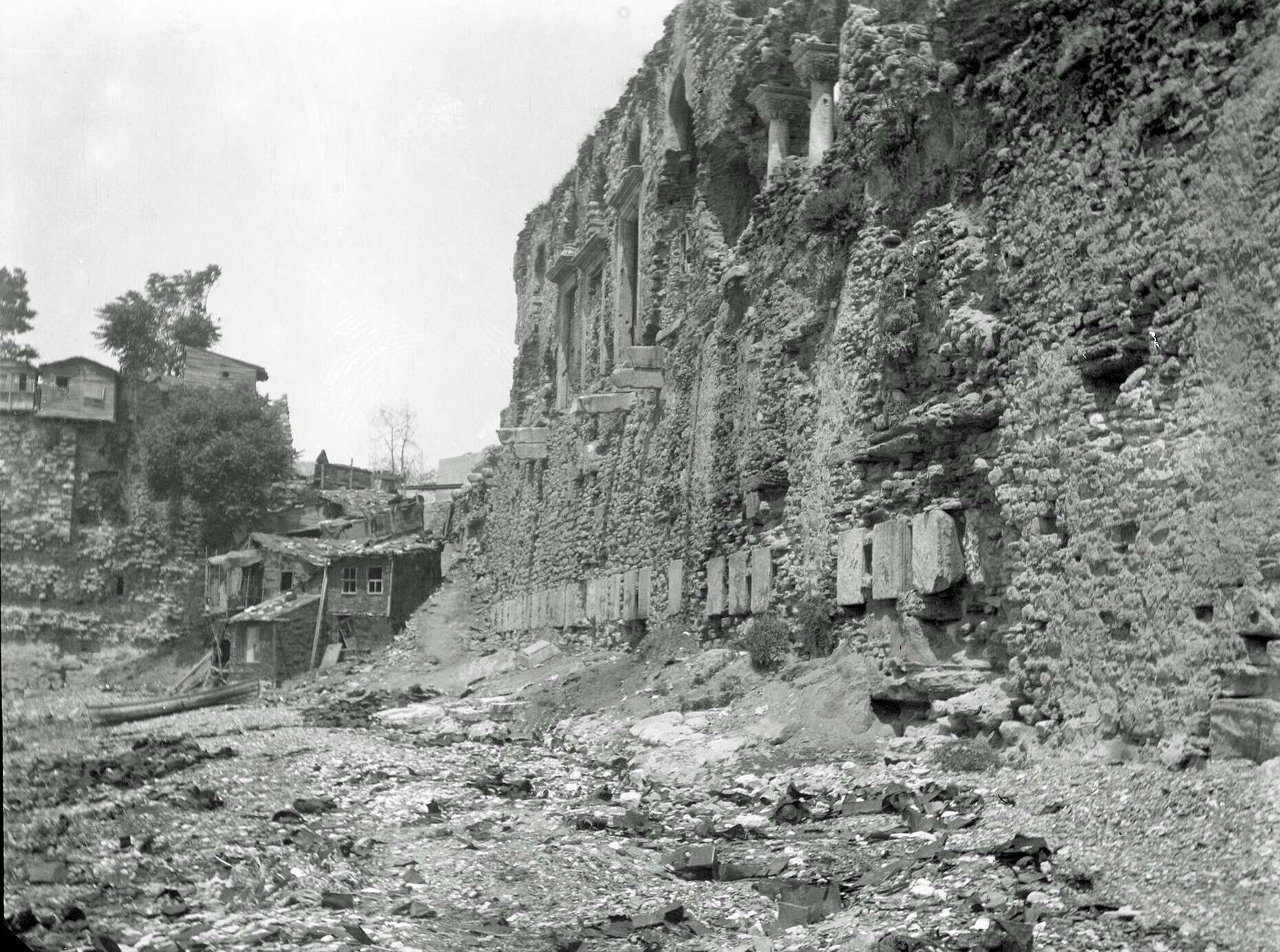 Bukoleon Sarayı