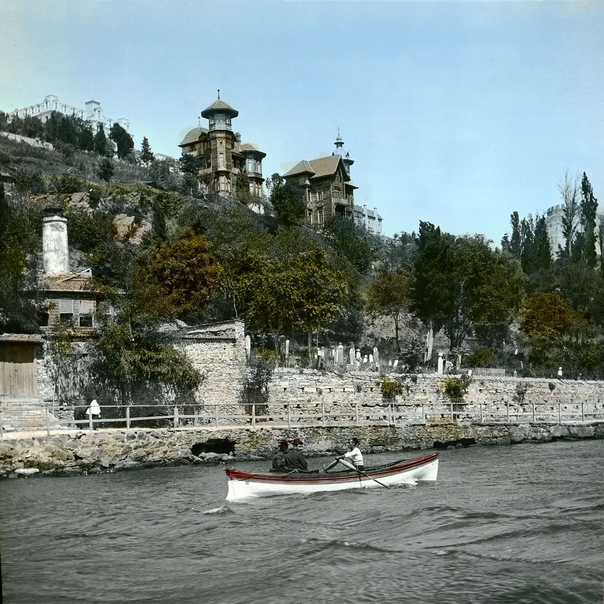 Kayalar Mescidi ve Aşiyan Köşkleri