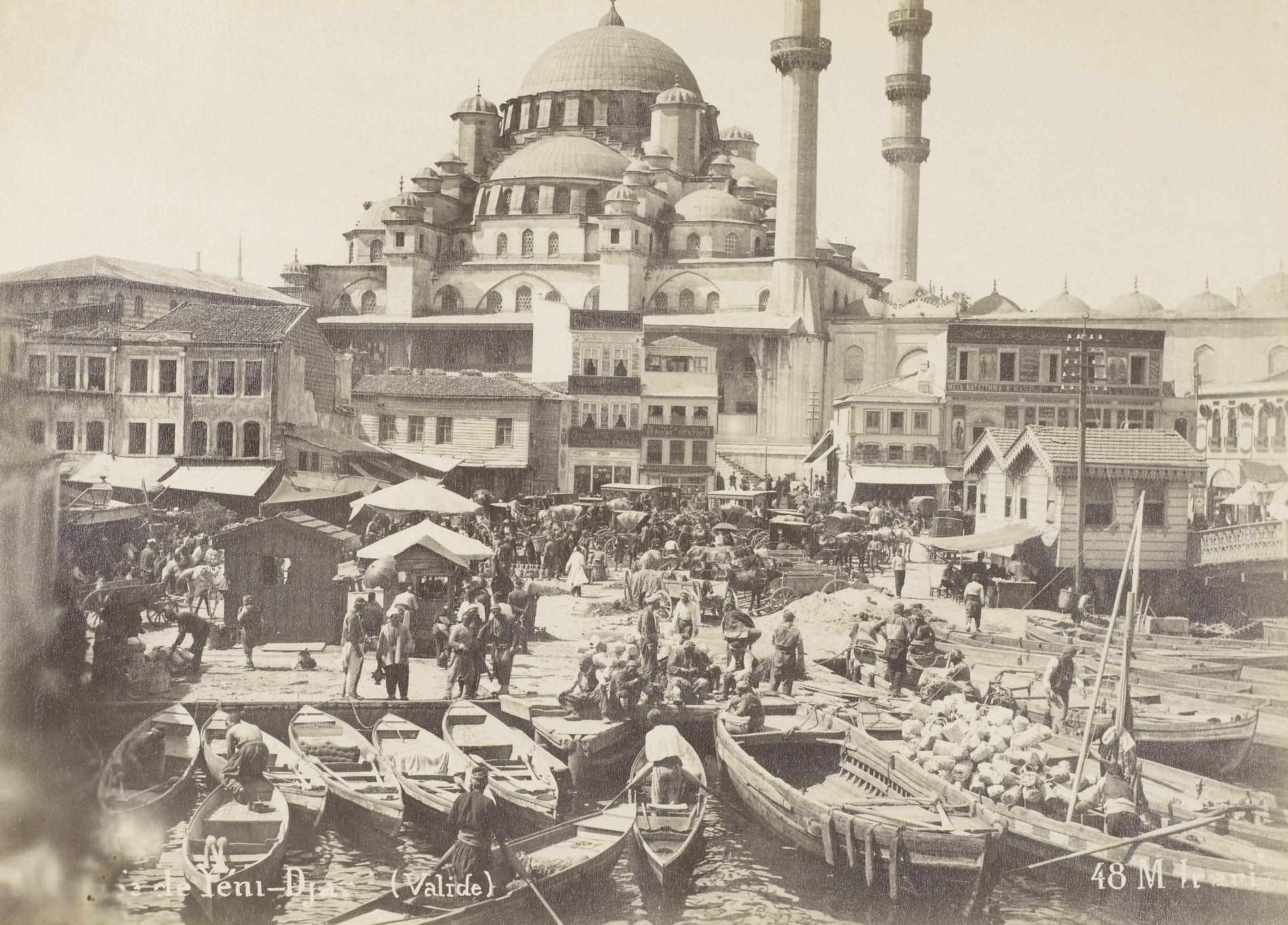 Yeni Cami ve Kayıklar