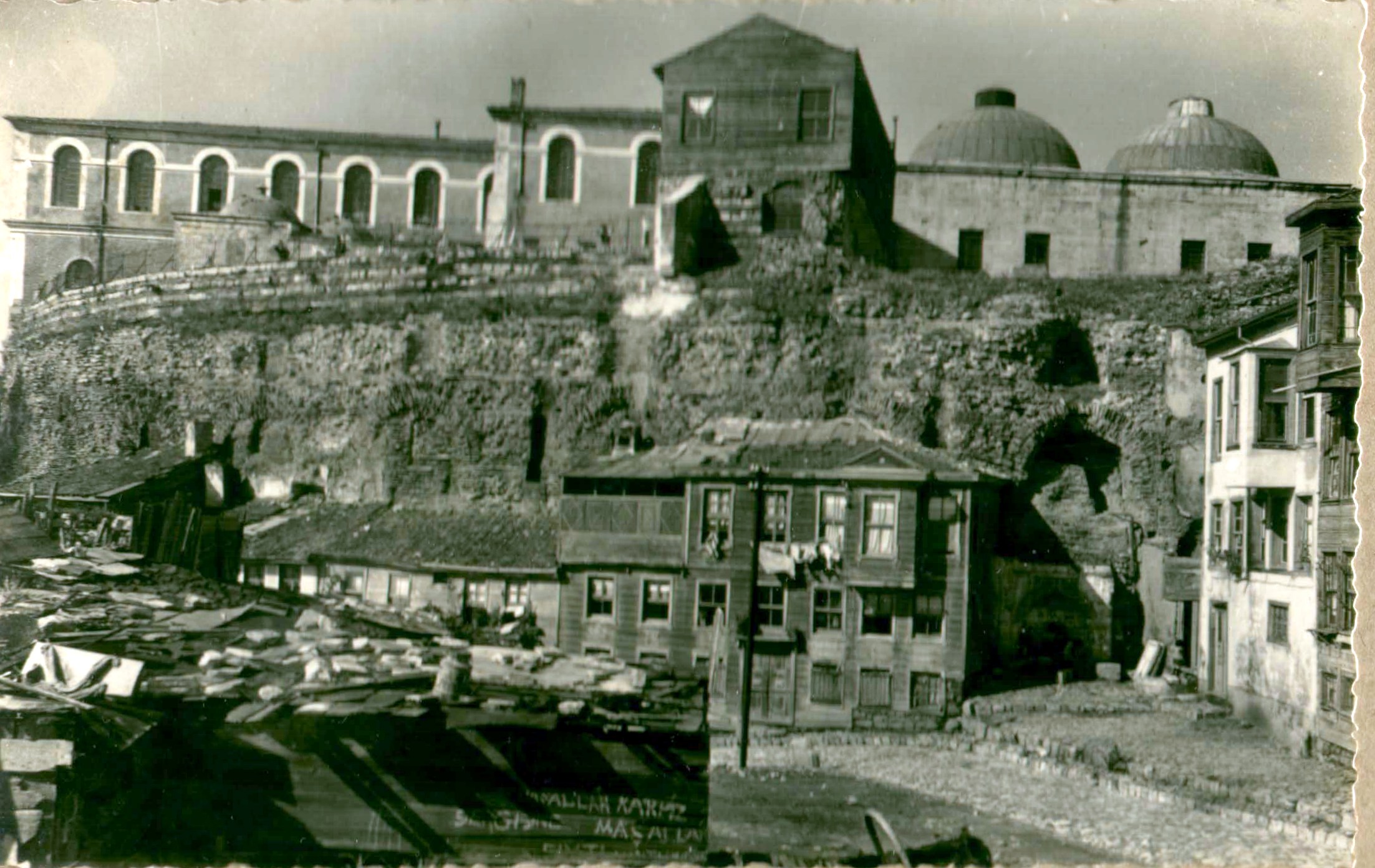 Sphendon ve Sultan Ahmet İmareti