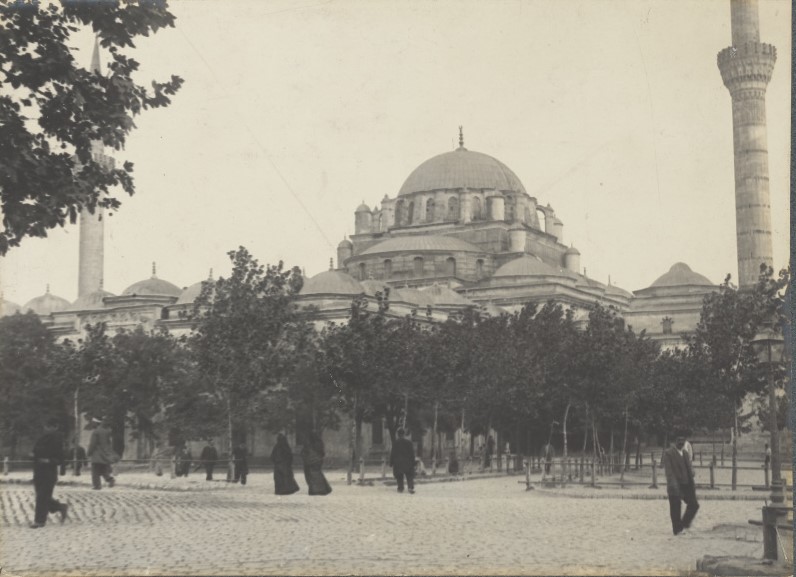 Beyazıt Camii