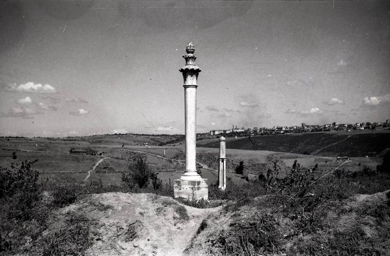 İzzet Bey Nişan Taşı