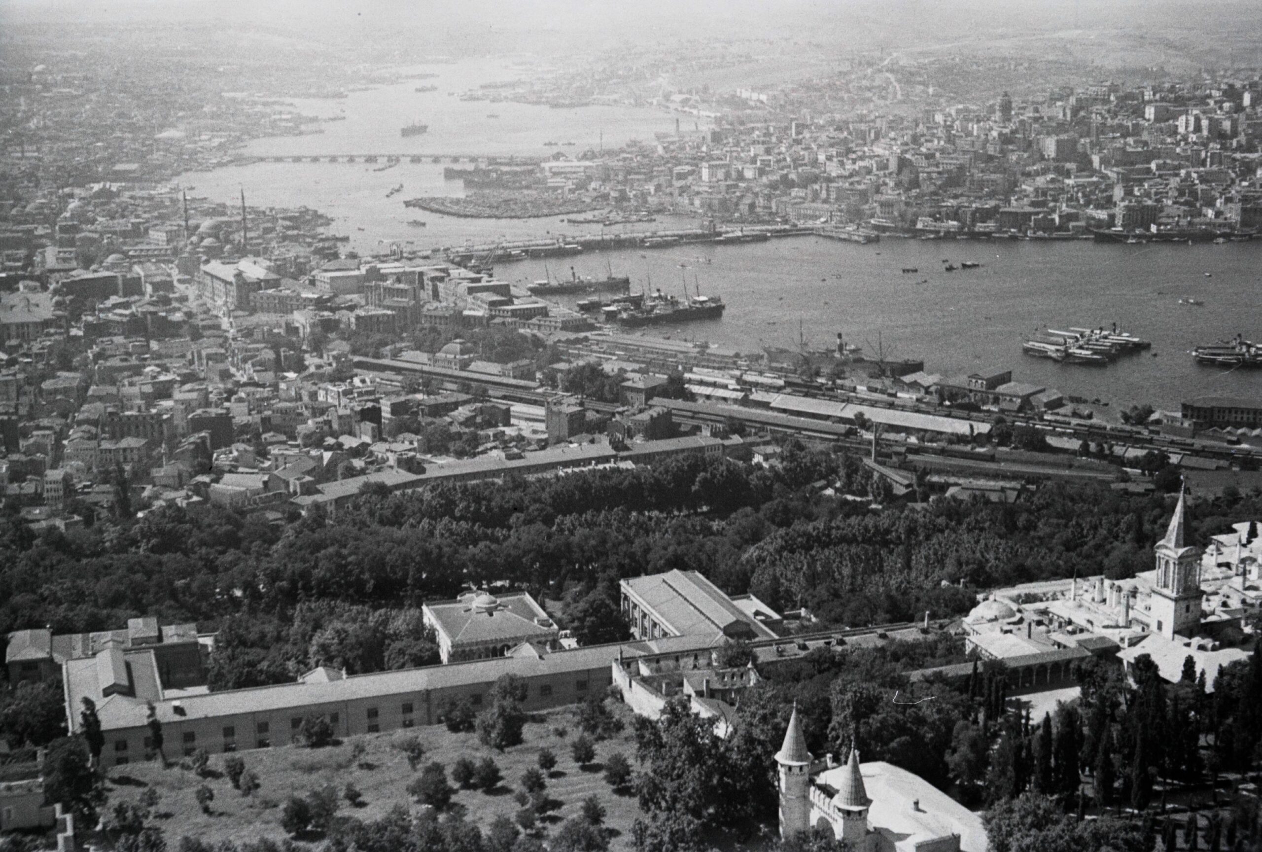 Havadan Topkapı Sarayı, Sirkeci ve Haliç