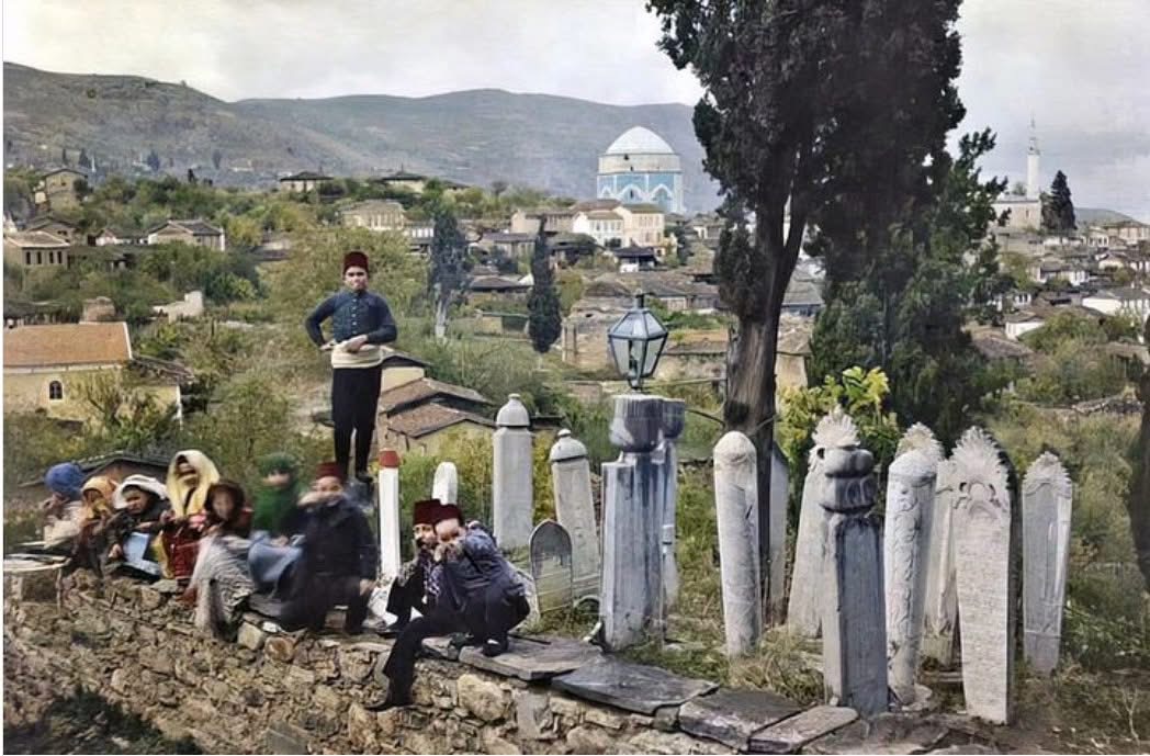 Emir Sultan Civarlarından Yeşil Türbeye Bakış