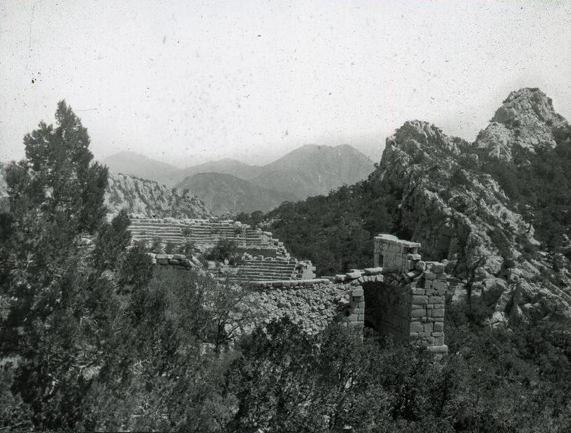 Termessos Antik Tiyatrosu