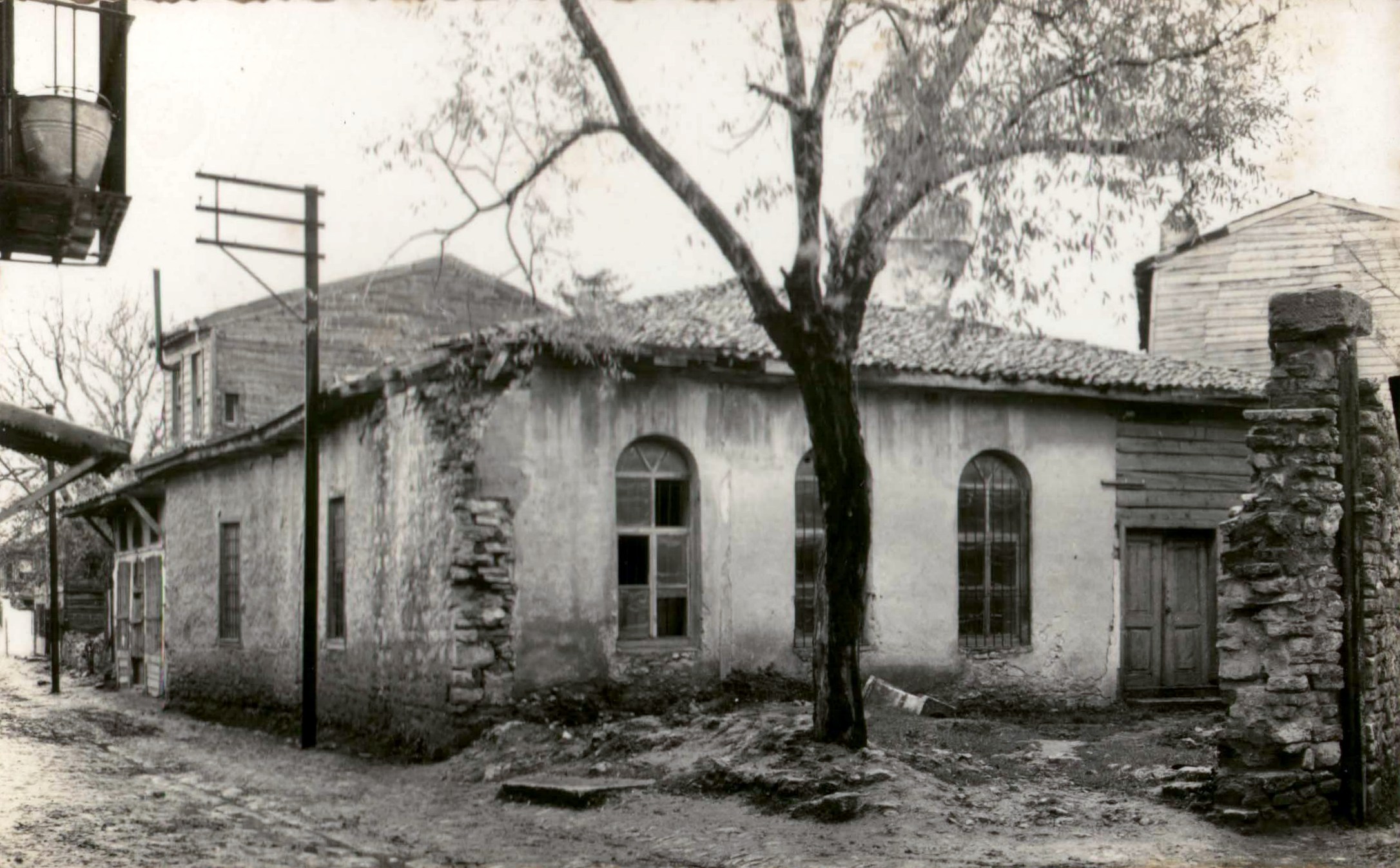 Öksüzce Hatip Camii