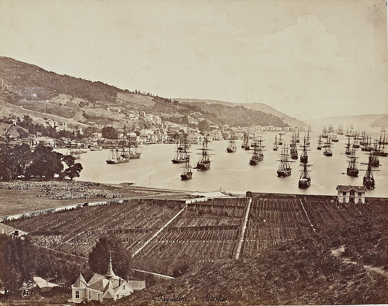 Büyükdere off Ironed Vessels