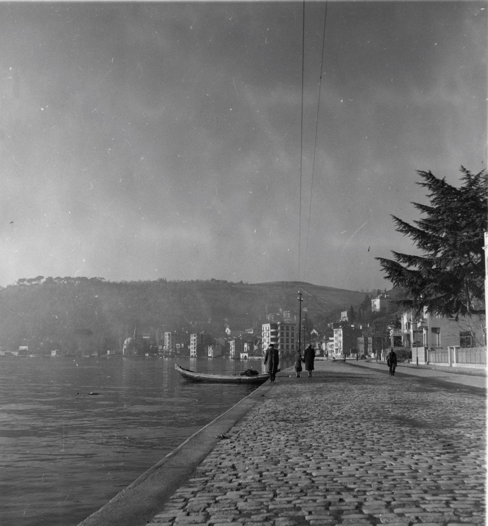 Bebek Sahil Yolu