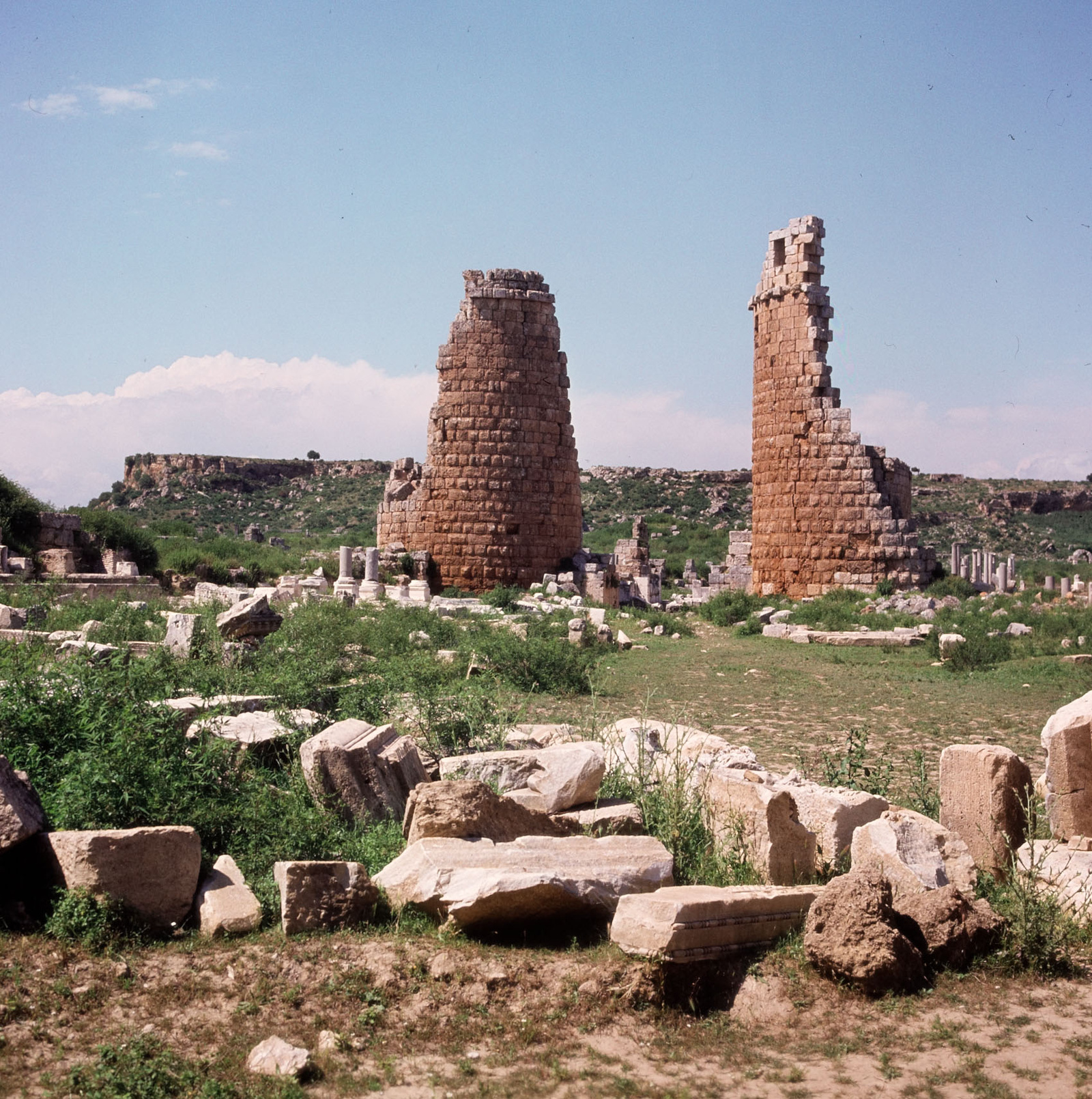Perge Helenistik Kapı