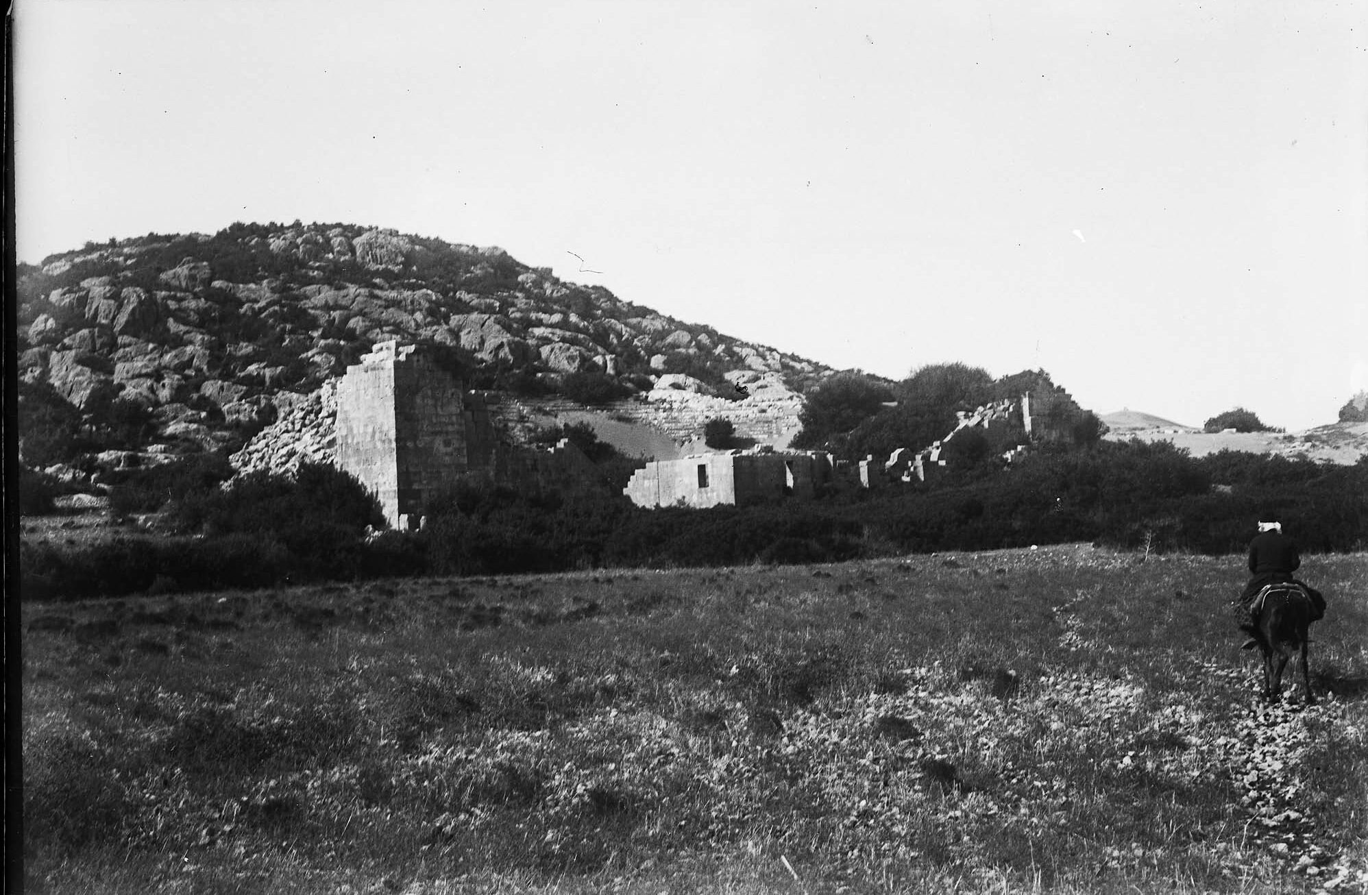Patara Antik Tiyatrosu