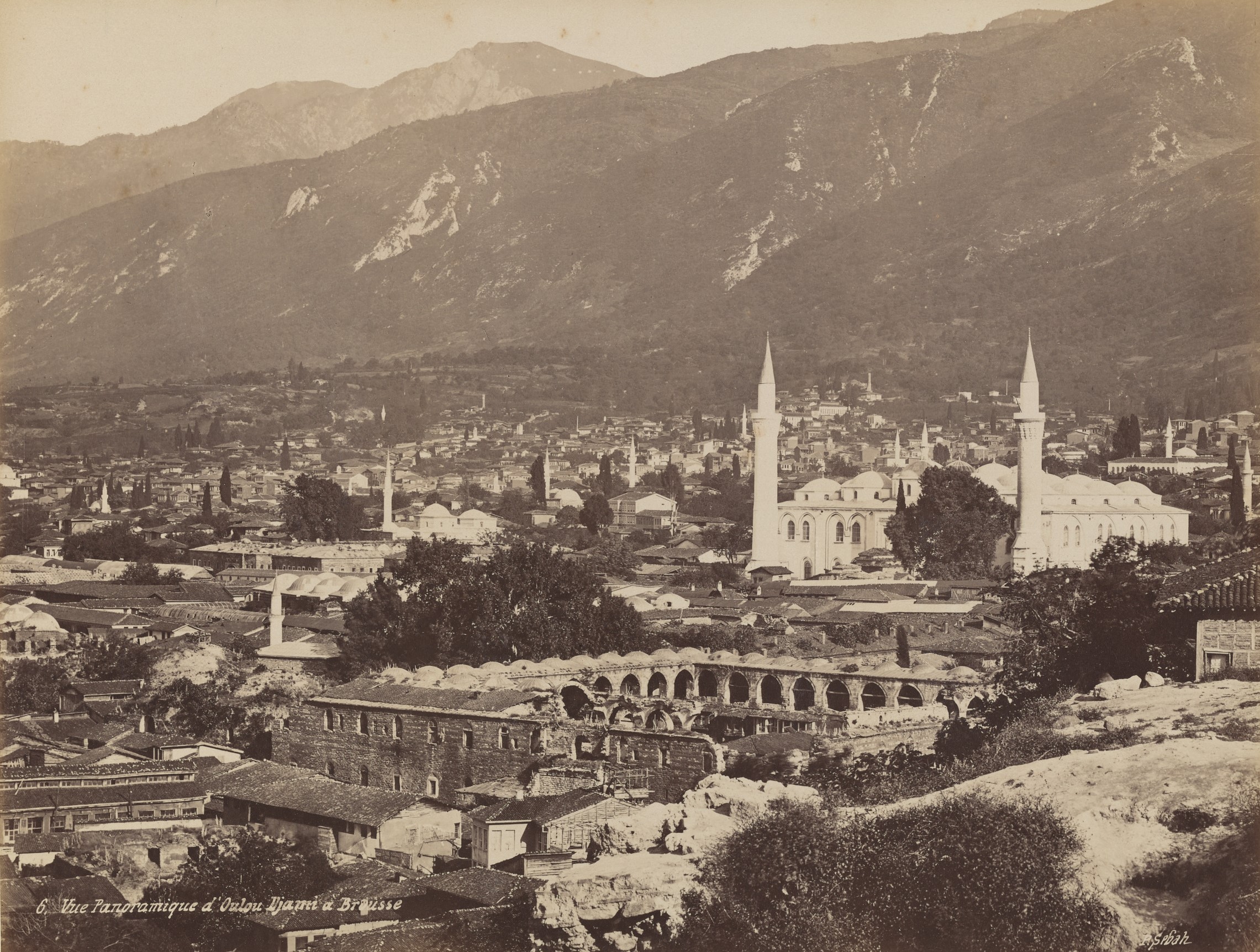 Bursa’nın Panoramik Görünümü ve Ulu Cami
