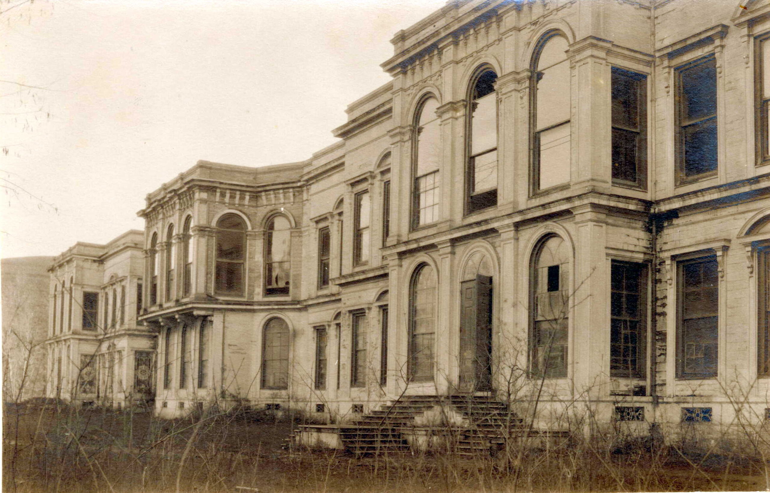 Sadabad Sarayı
