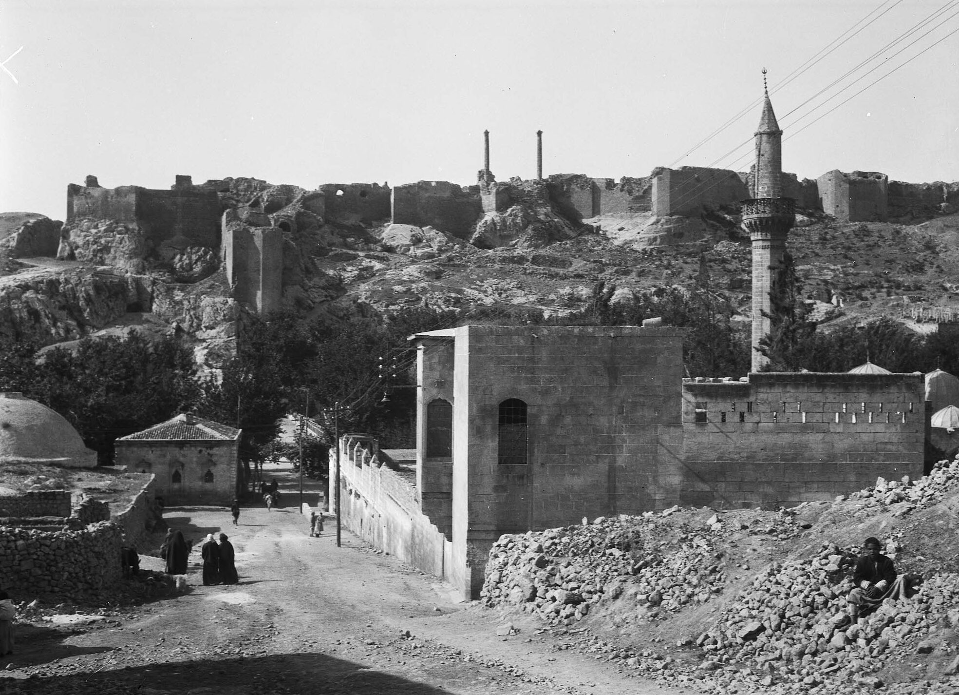 Şanlıurfa Kalesi ve Rızvaniye Camii