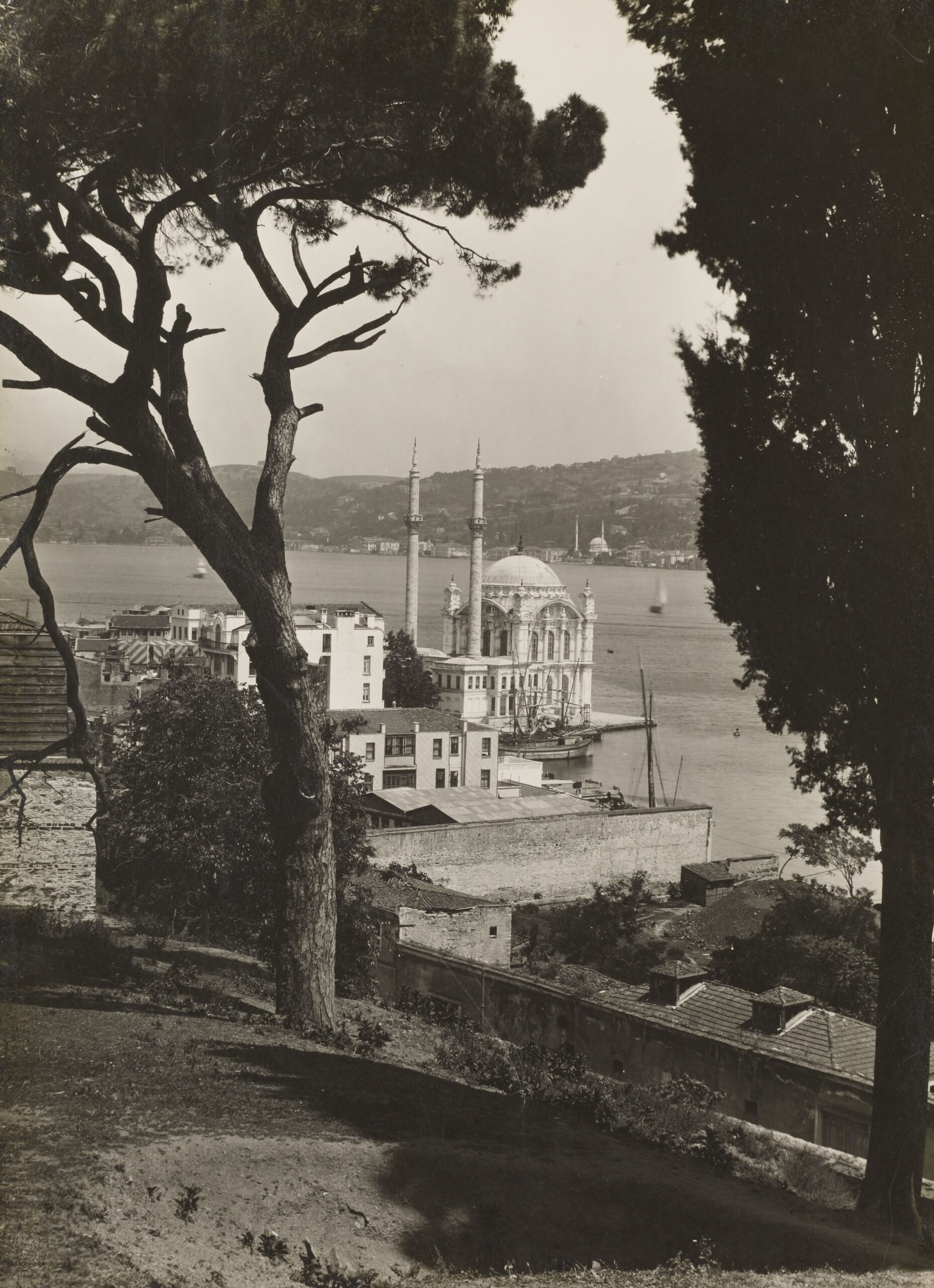 Ortaköy Büyük Mecidiye Camii