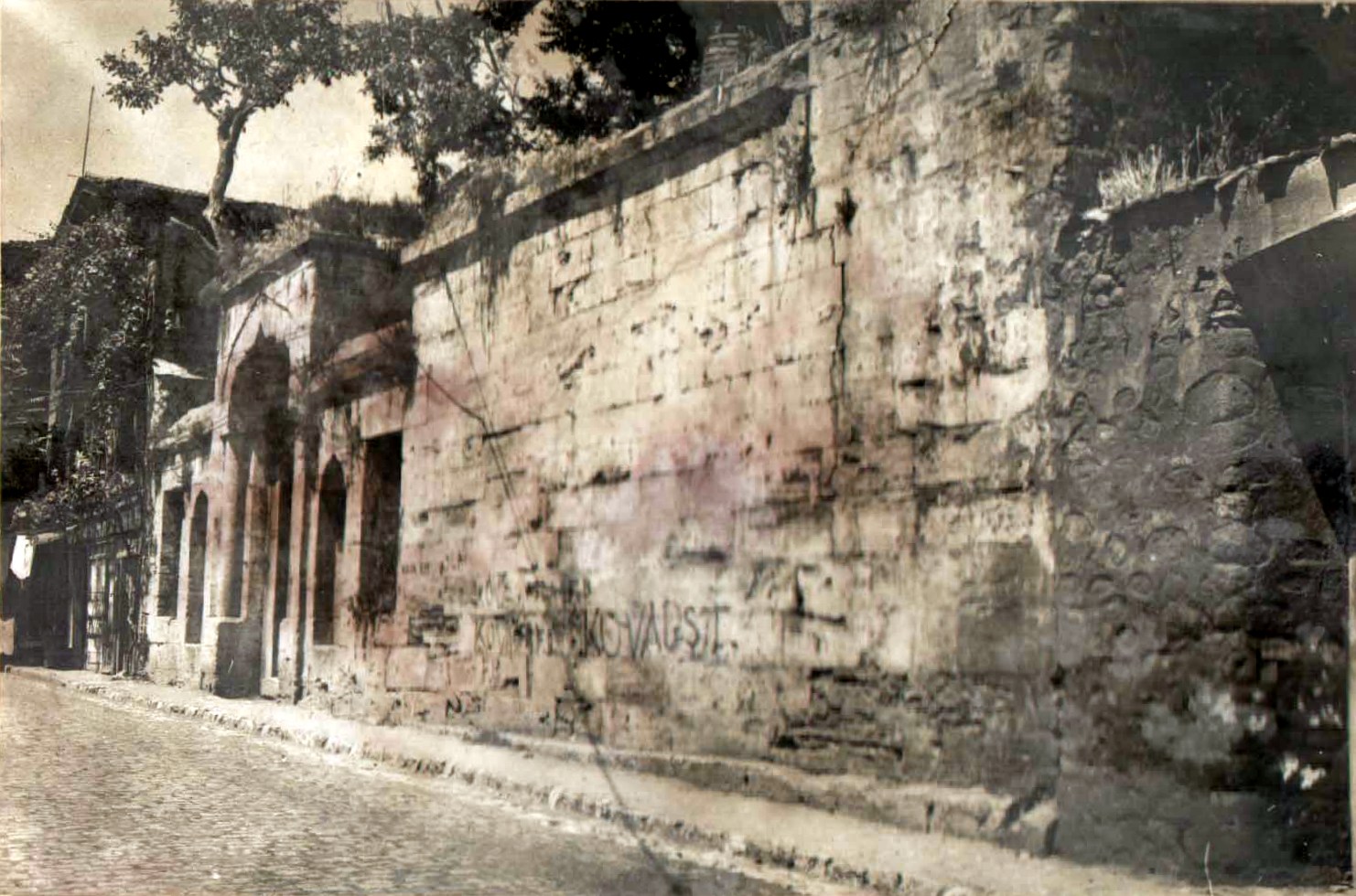 Gevherhan Sultan Medresesi
