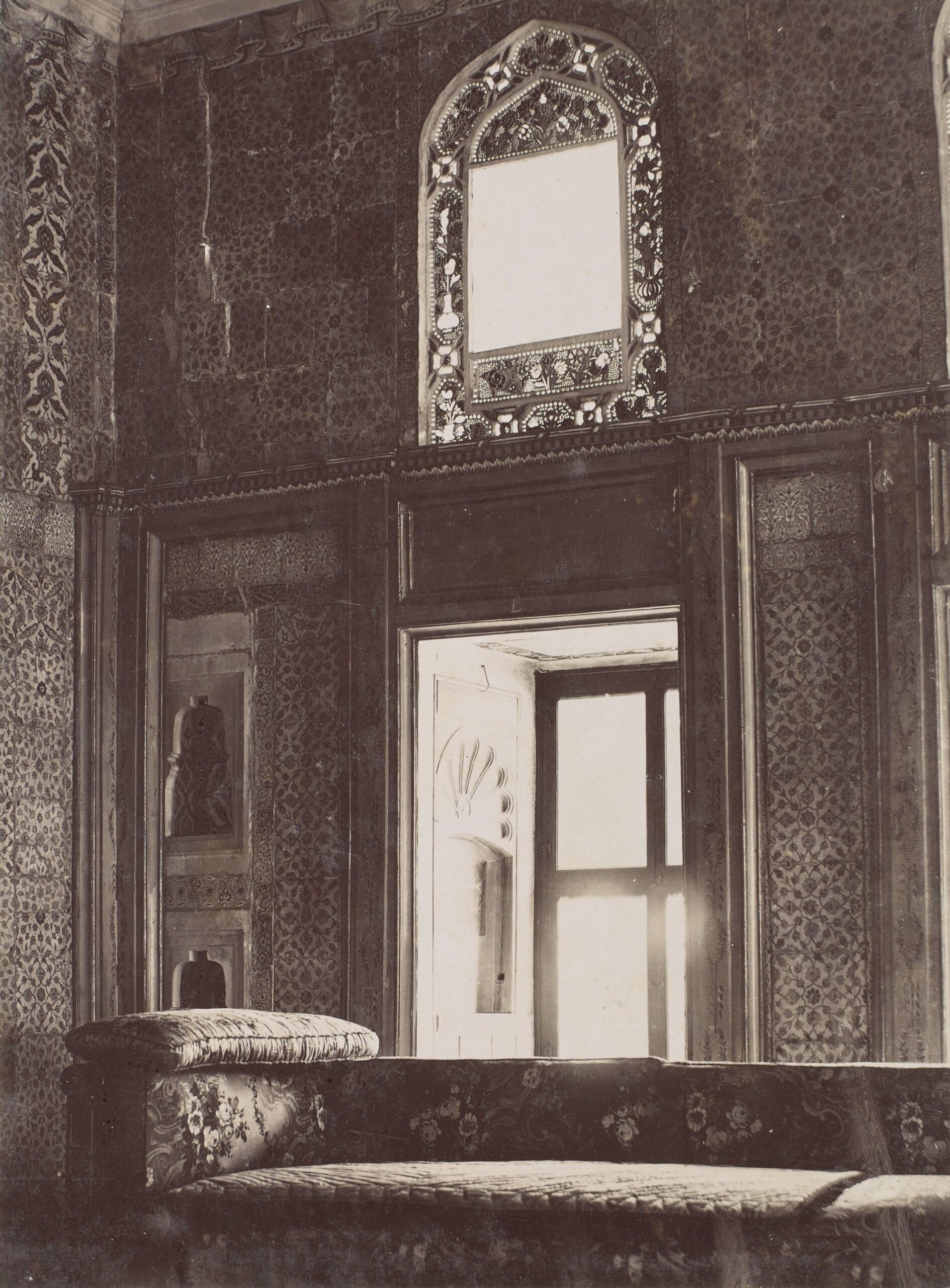 Topkapı Sarayı Bağdat Köşkü İçinden Görünüm